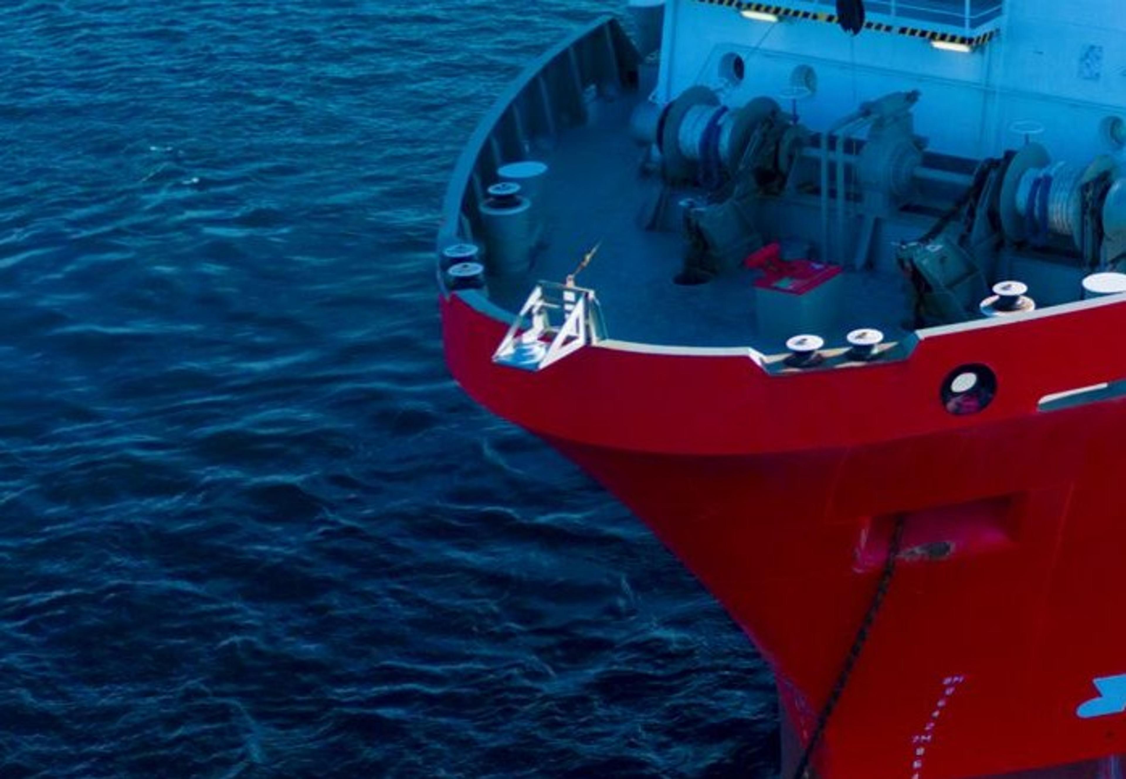 RangeFinder wave radar with Norwegian Subsea MRU for motion compensation when installed on vessels