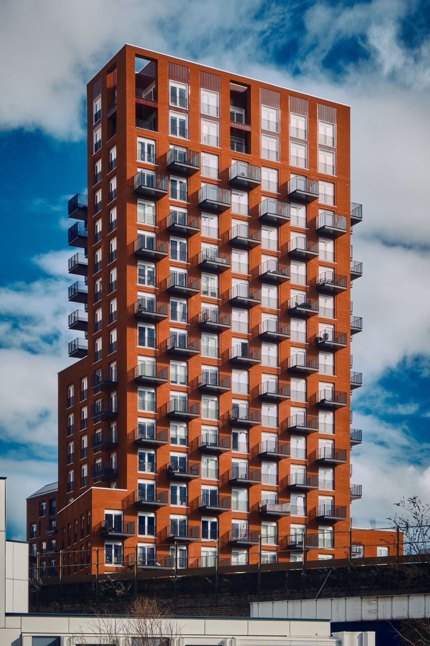 An Architectural Photo Walk Through London's New Neighbourhood: Nine Elms gallery image 16