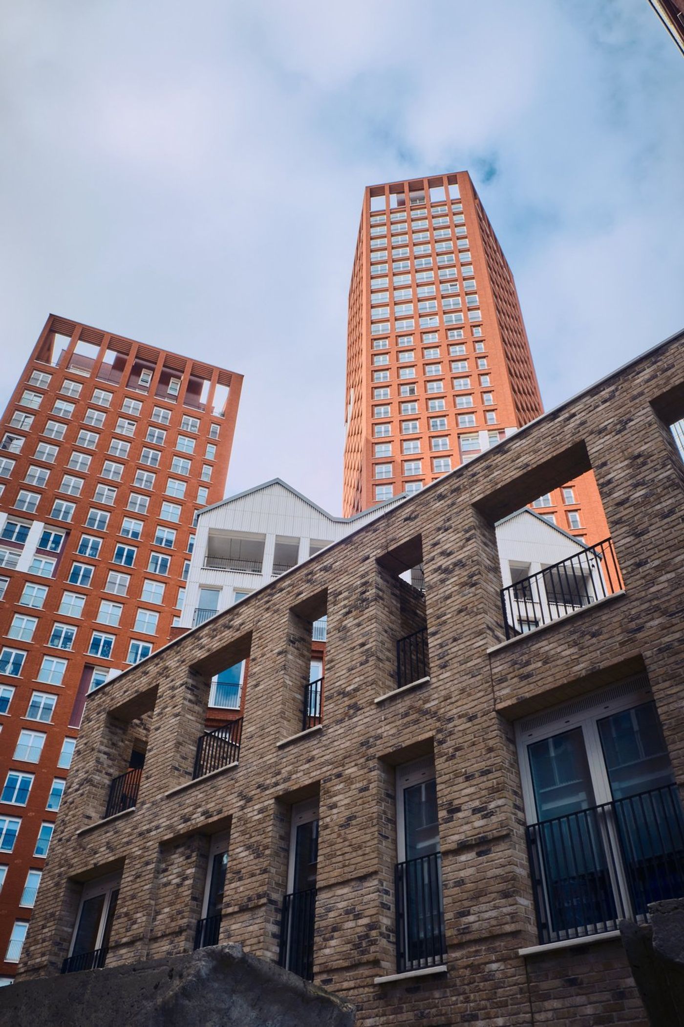 An Architectural Photo Walk Through London's New Neighbourhood: Nine Elms gallery image 11