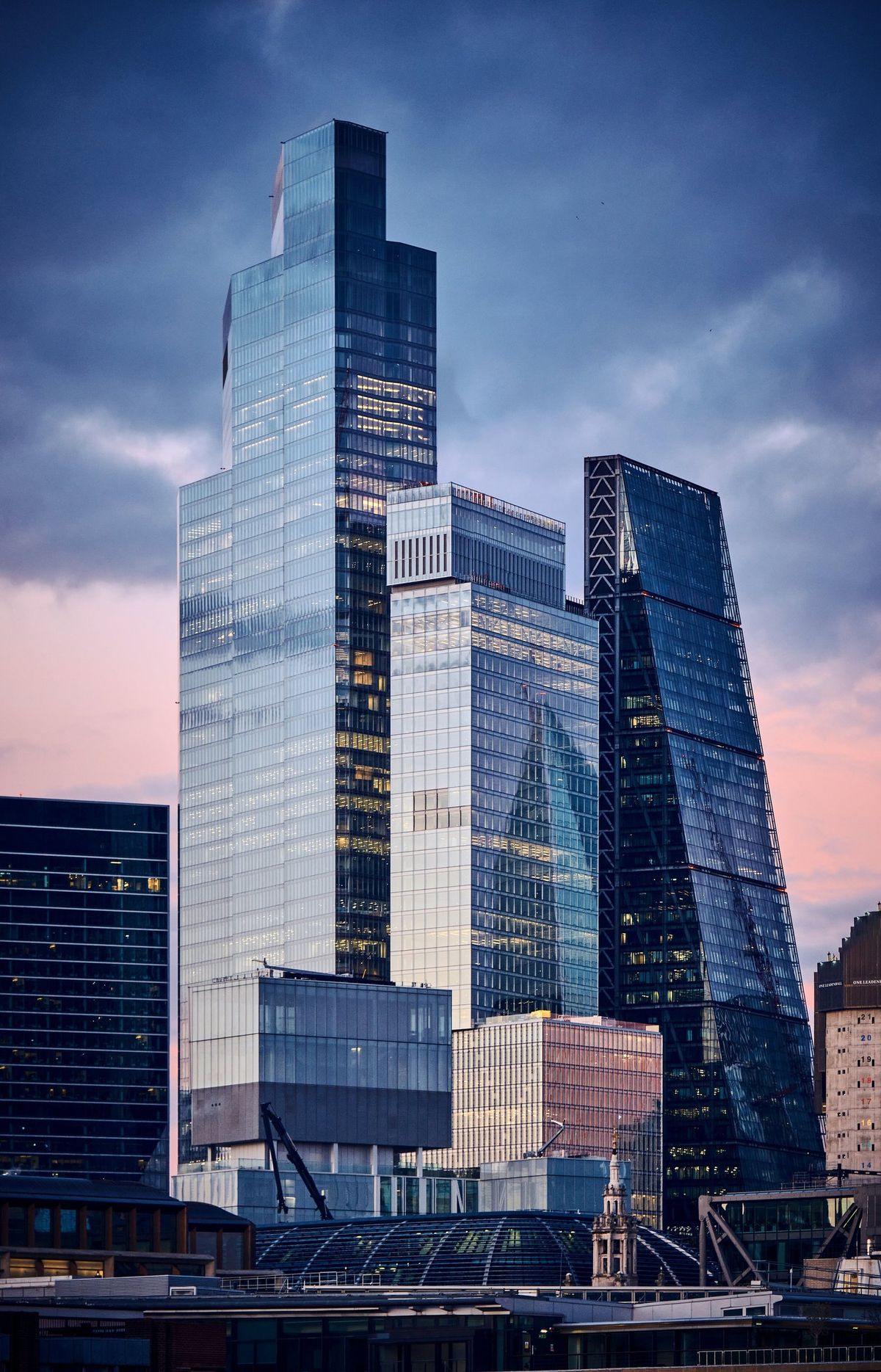 Chasing the Light: My Experience with the Fujifilm 50-140mm f2.8