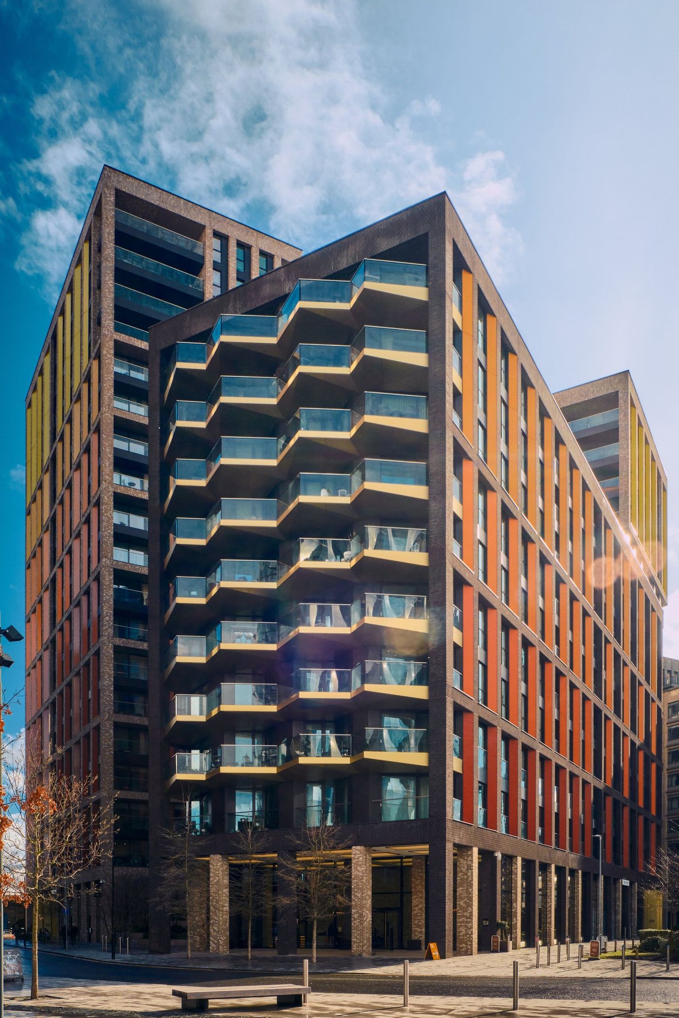 An Architectural Photo Walk Through London's New Neighbourhood: Nine Elms gallery image 1