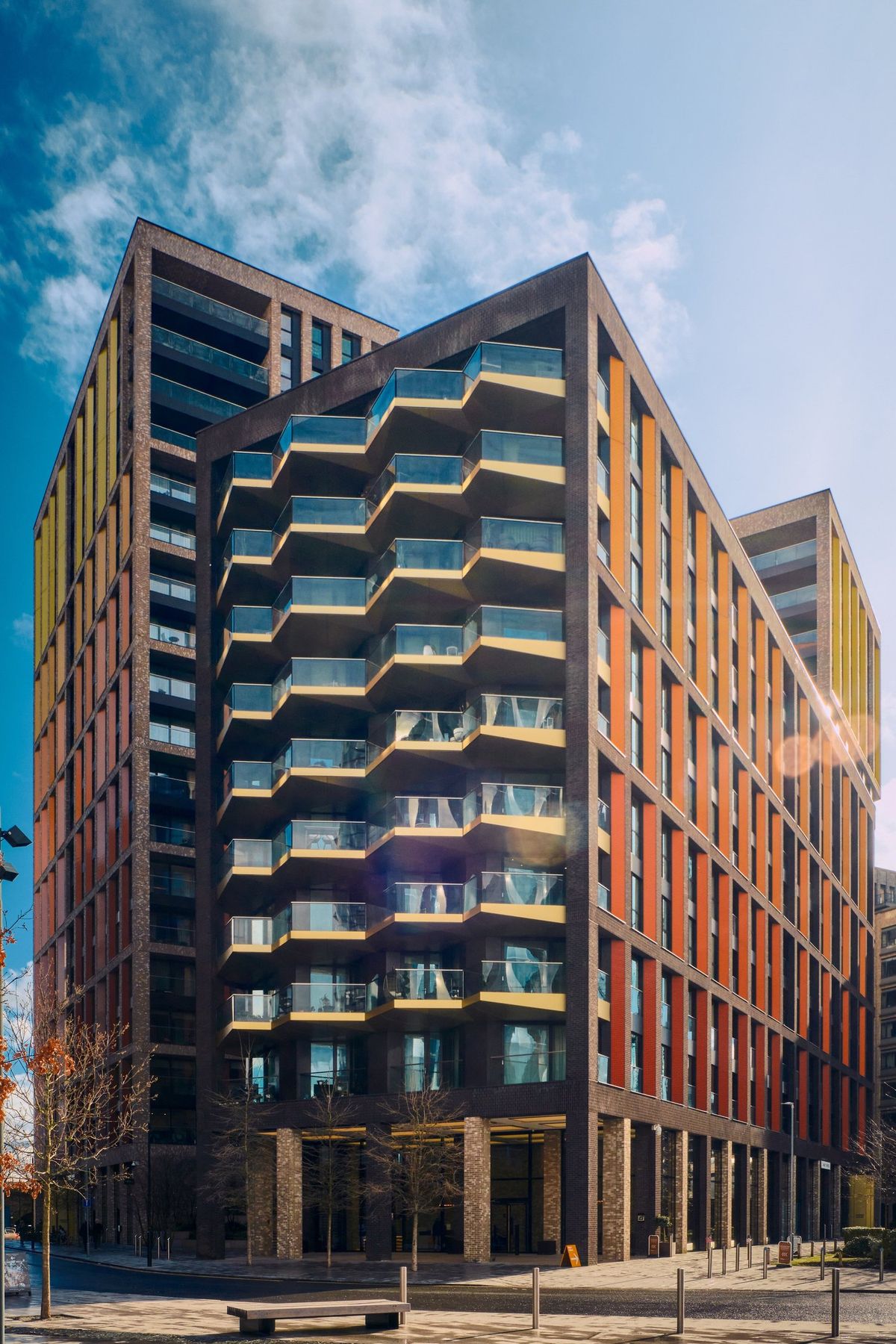 An Architectural Photo Walk Through London's New Neighbourhood: Nine Elms