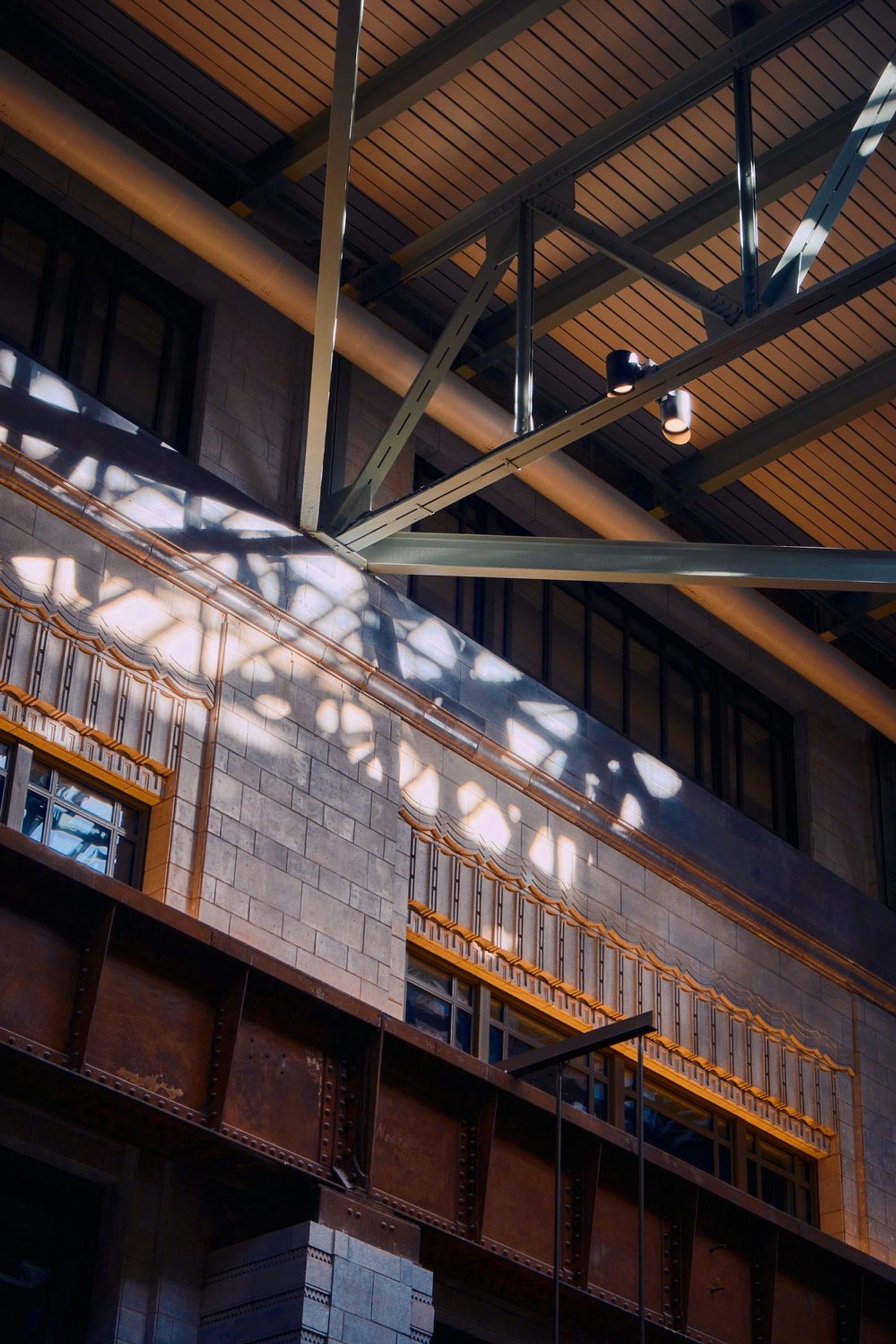 An Architectural Photo Walk Through London's New Neighbourhood: Nine Elms gallery image 31