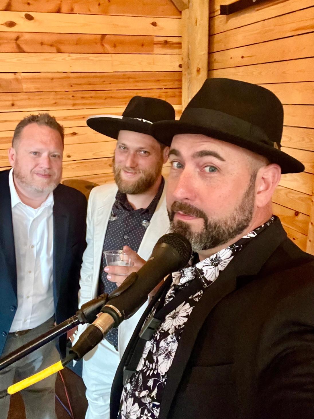 Rich Gunderlock & the Smoking Guns Image 1