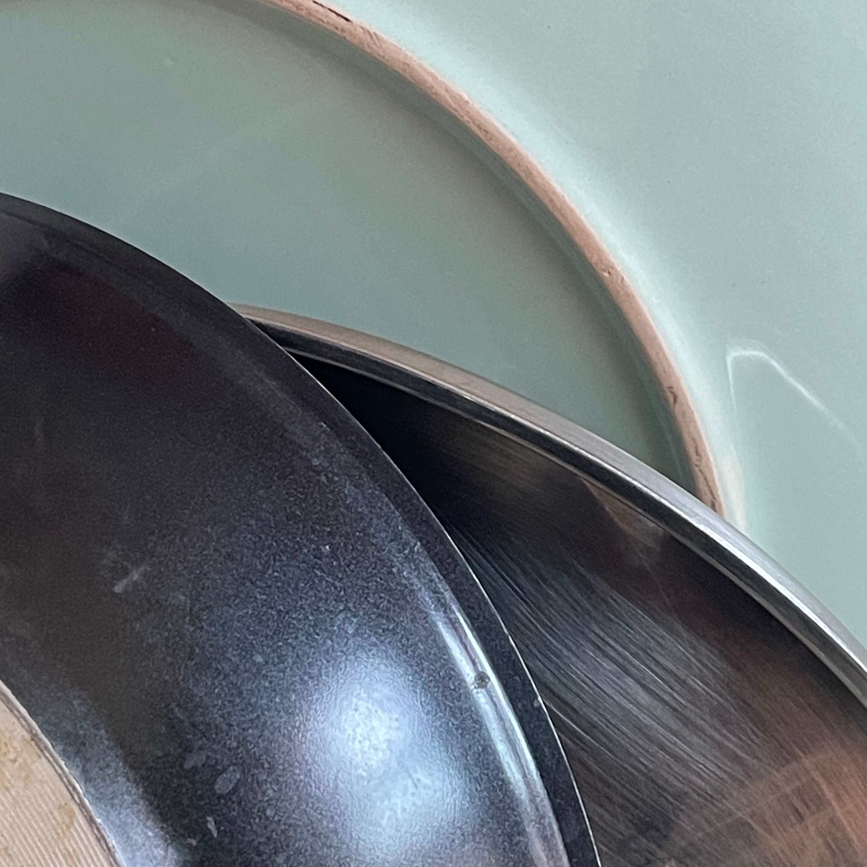 center-image-content