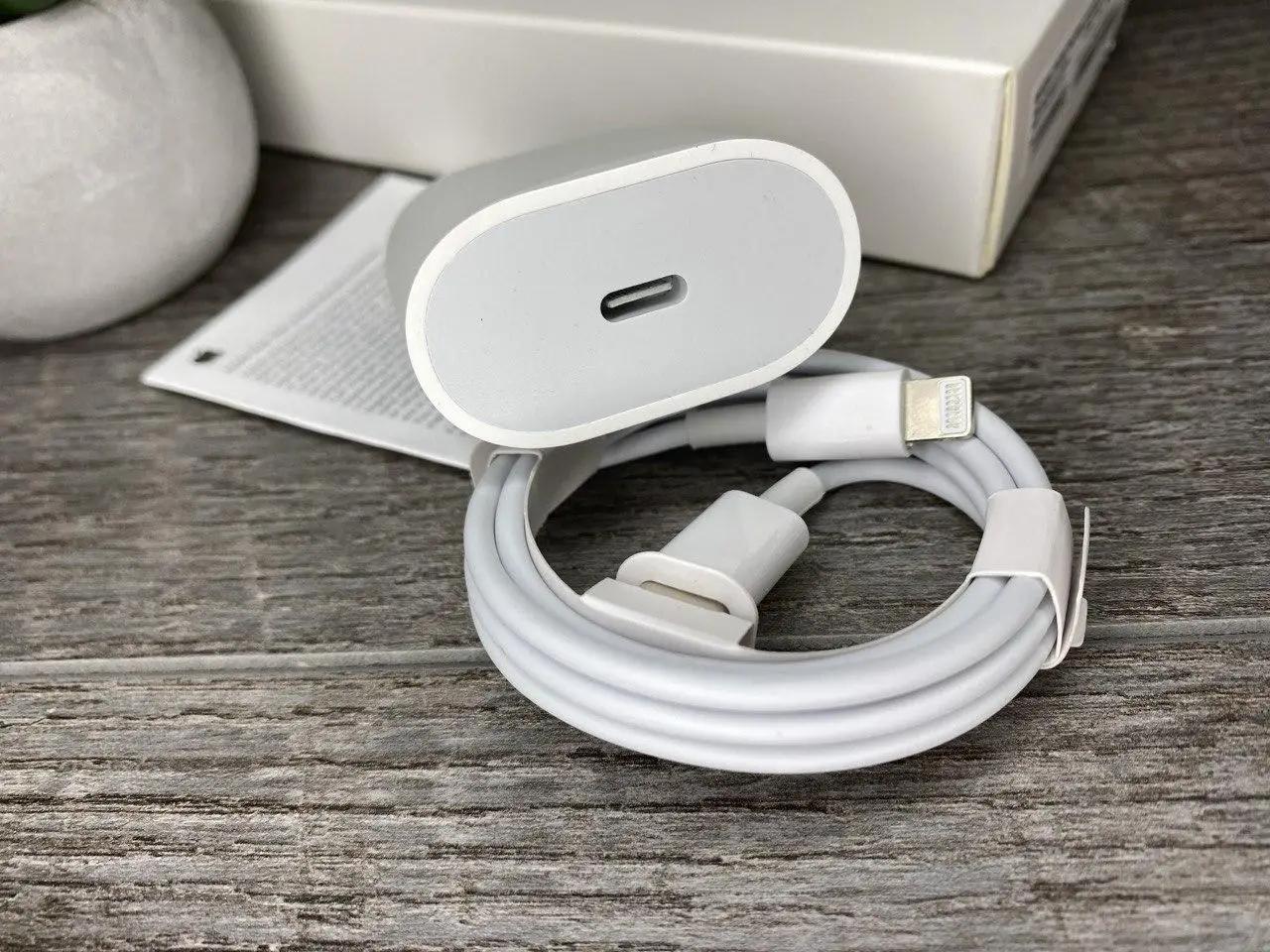 iphone 14 pro max 25w usb-c power adapter usb-c to lightning cable