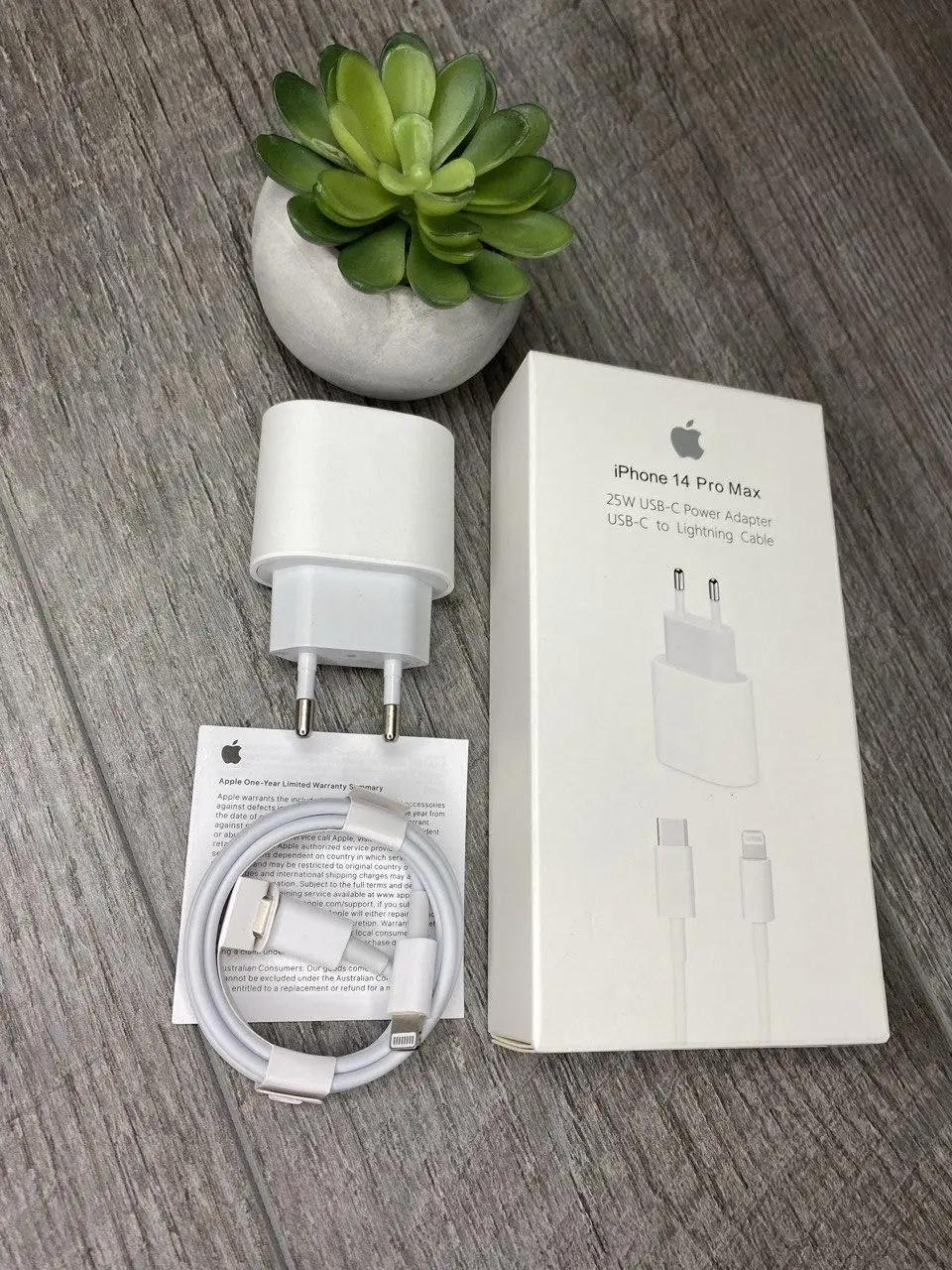 iphone 14 pro max 25w usb-c power adapter usb-c to lightning cable