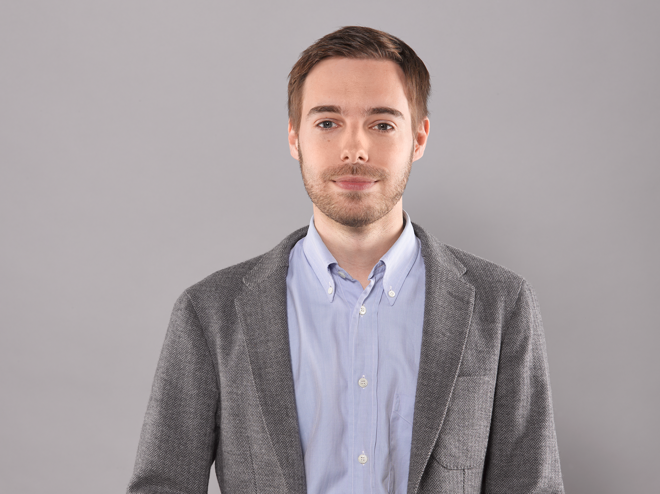 Zu sehen ist ein Porträt Bild von Dr. Philipp Bojahr.
