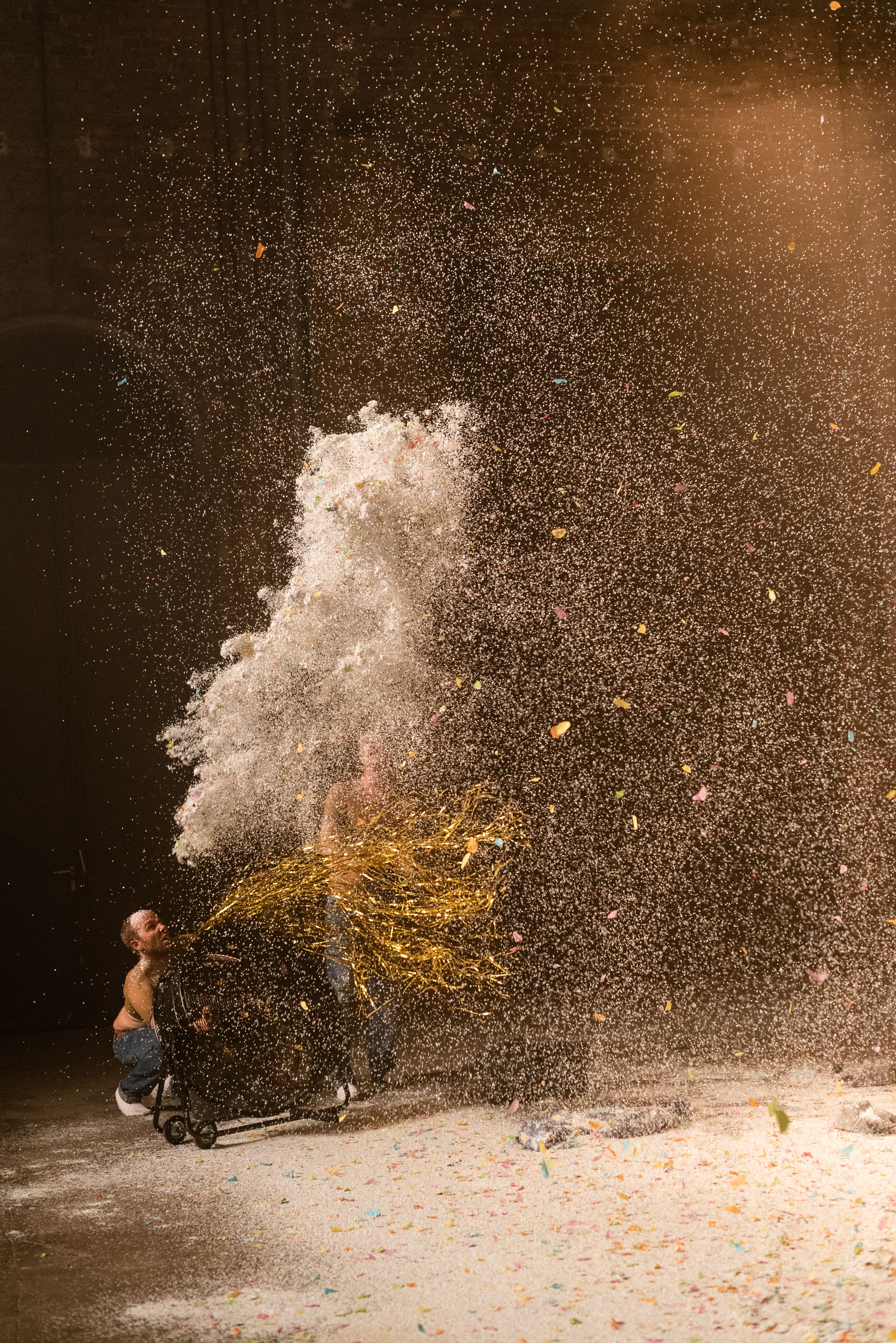 We have to Laugh ©André Symann