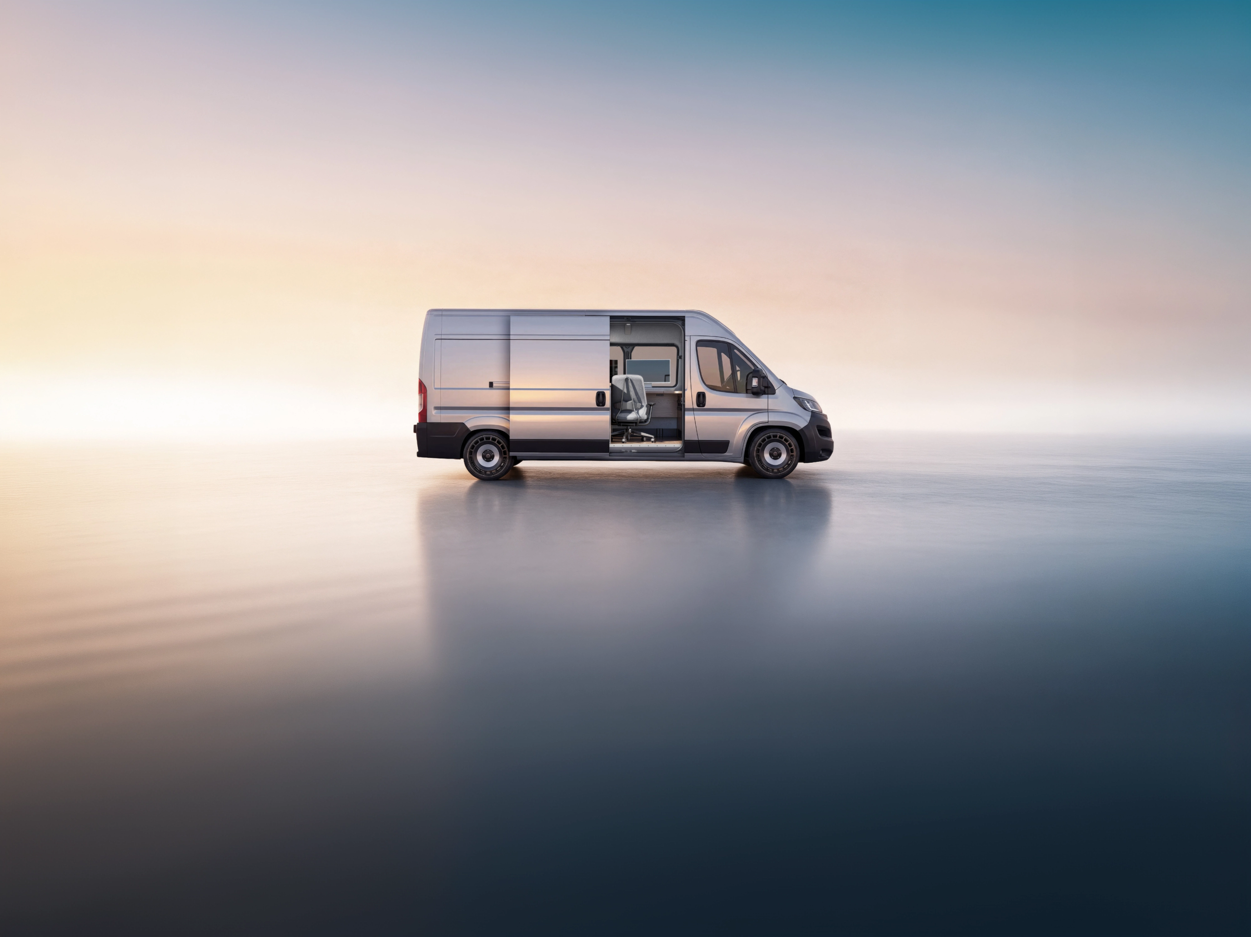 VANEXIO Mobilbüro auf Fiat Ducato, Vorderteil mit geöffneter Schiebetür und Bürostuhl