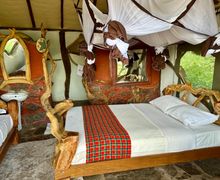 Open-front safari tent