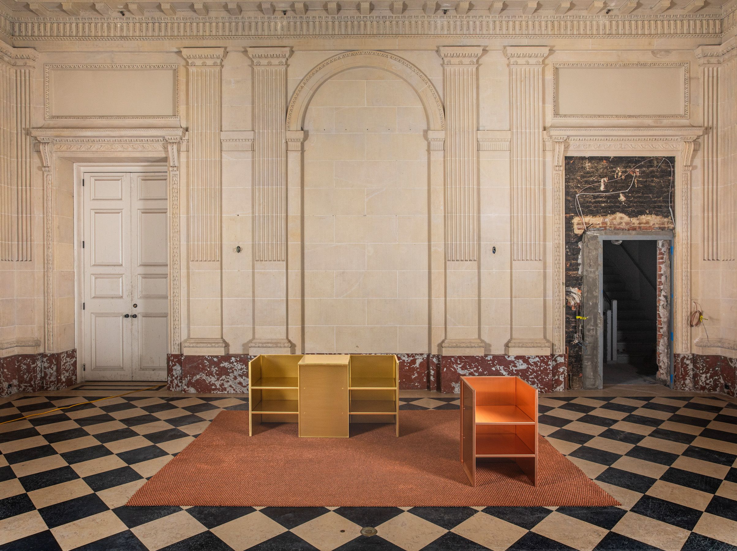 Furniture: 1984