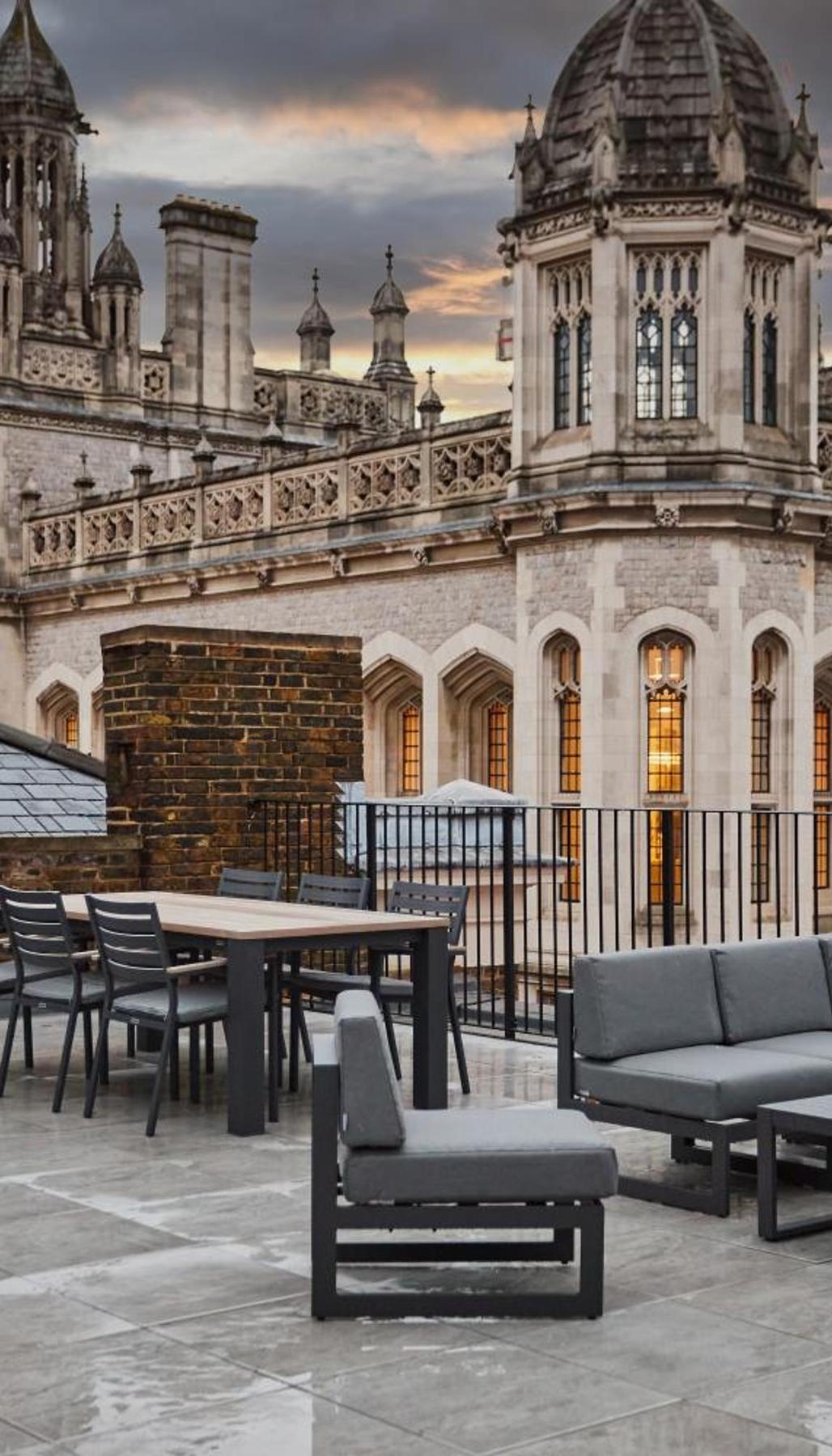 Clifford's Inn Quarters, luxury serviced apartments in Holborn, London