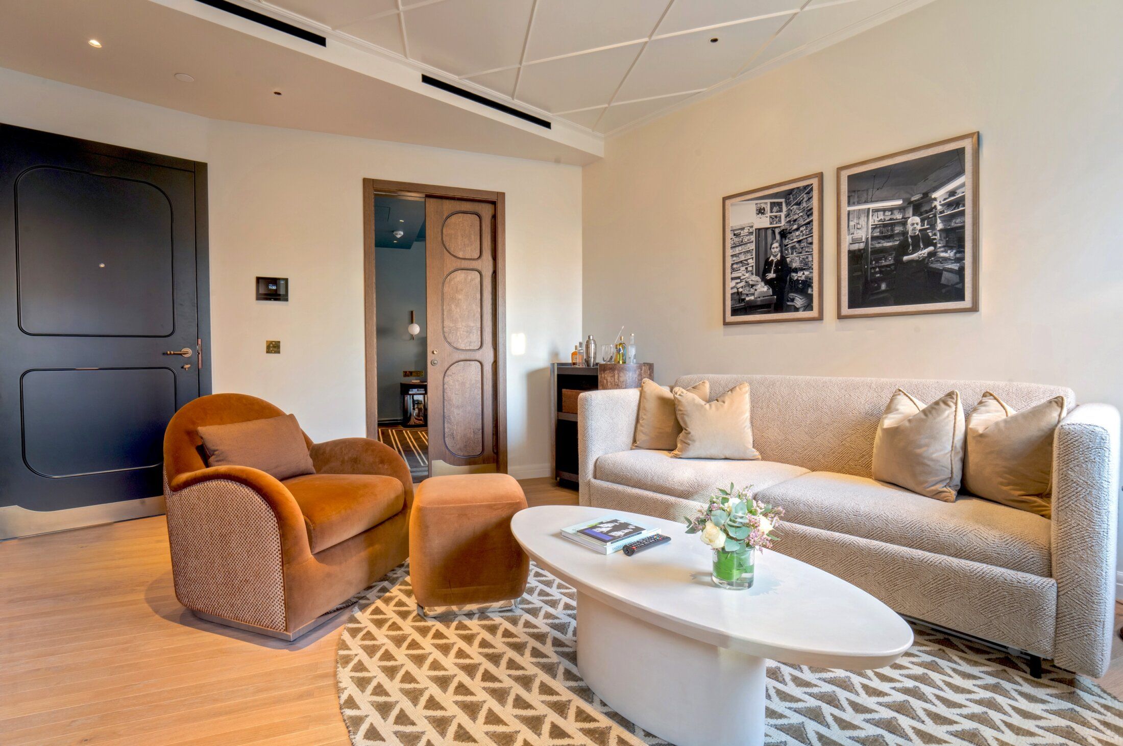 The Newman's Corner, luxury serviced apartments in Fitzrovia, London
