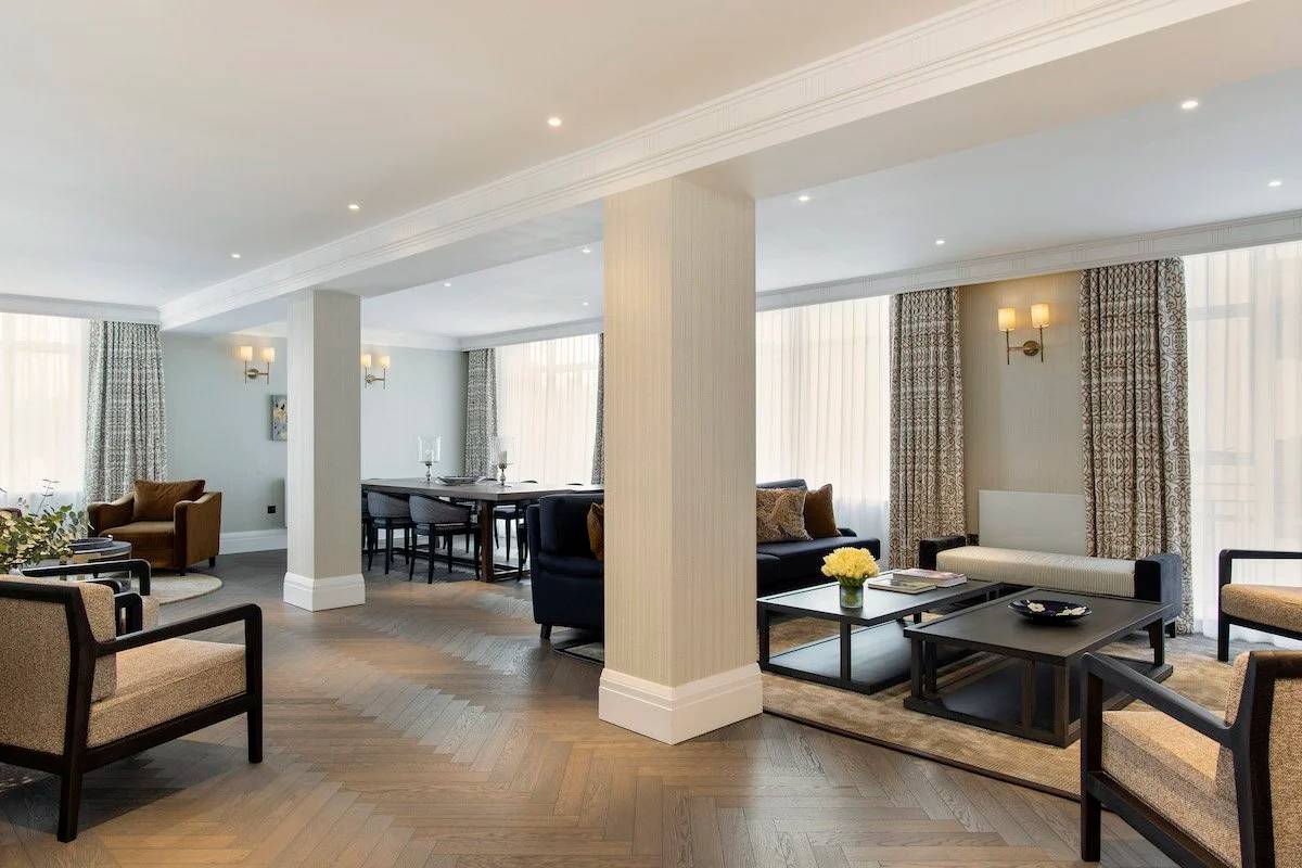 Stefan, your Stay Luxe consultant