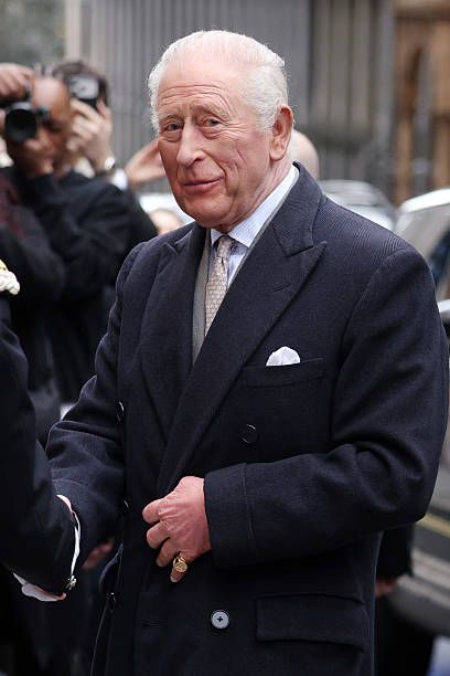 LONDON FASHION WEEK 2026 featuring King Charles III, Skepta and other fabulous people in photos.