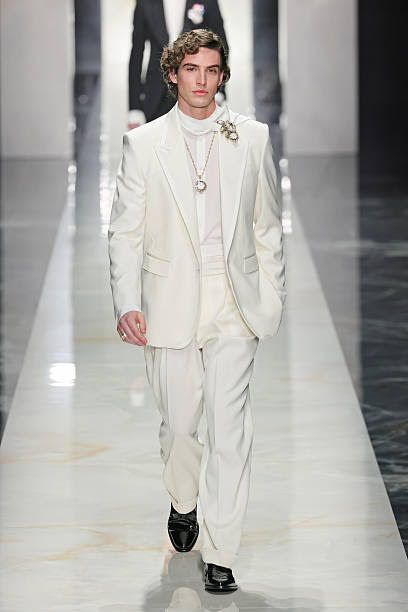 DOLCE &amp; GABBANA – RUNWAY – MILAN FASHION WEEK – MENSWEAR IN PHOTOS.
