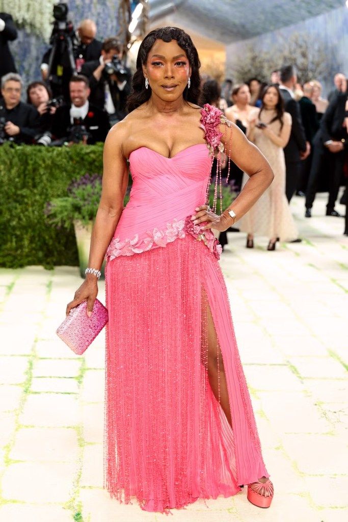 angela basset pink vogue met gala prabal gurung