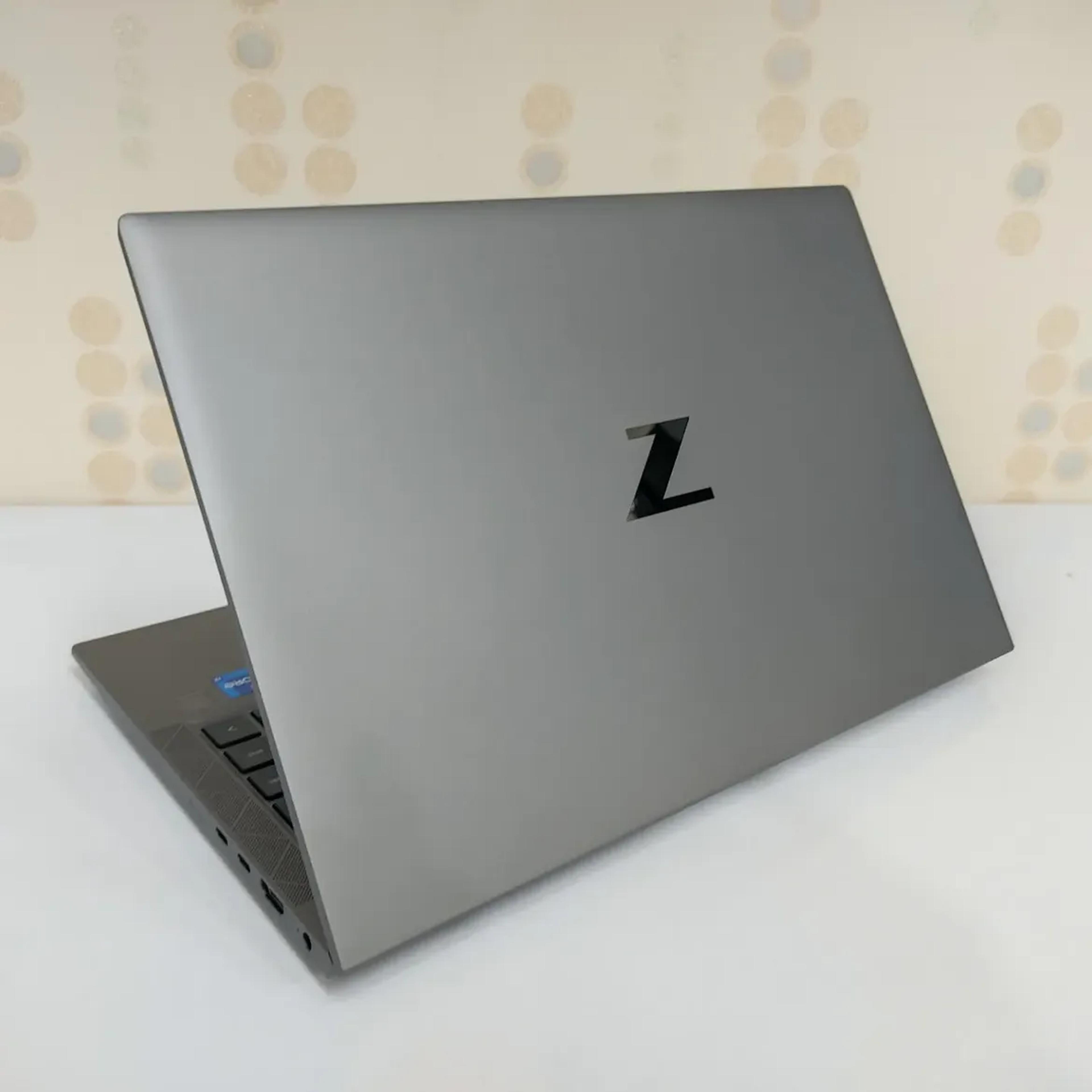 HP ZBook Firefly 14 G8 (NVIDIA Quadro T500) - view 2