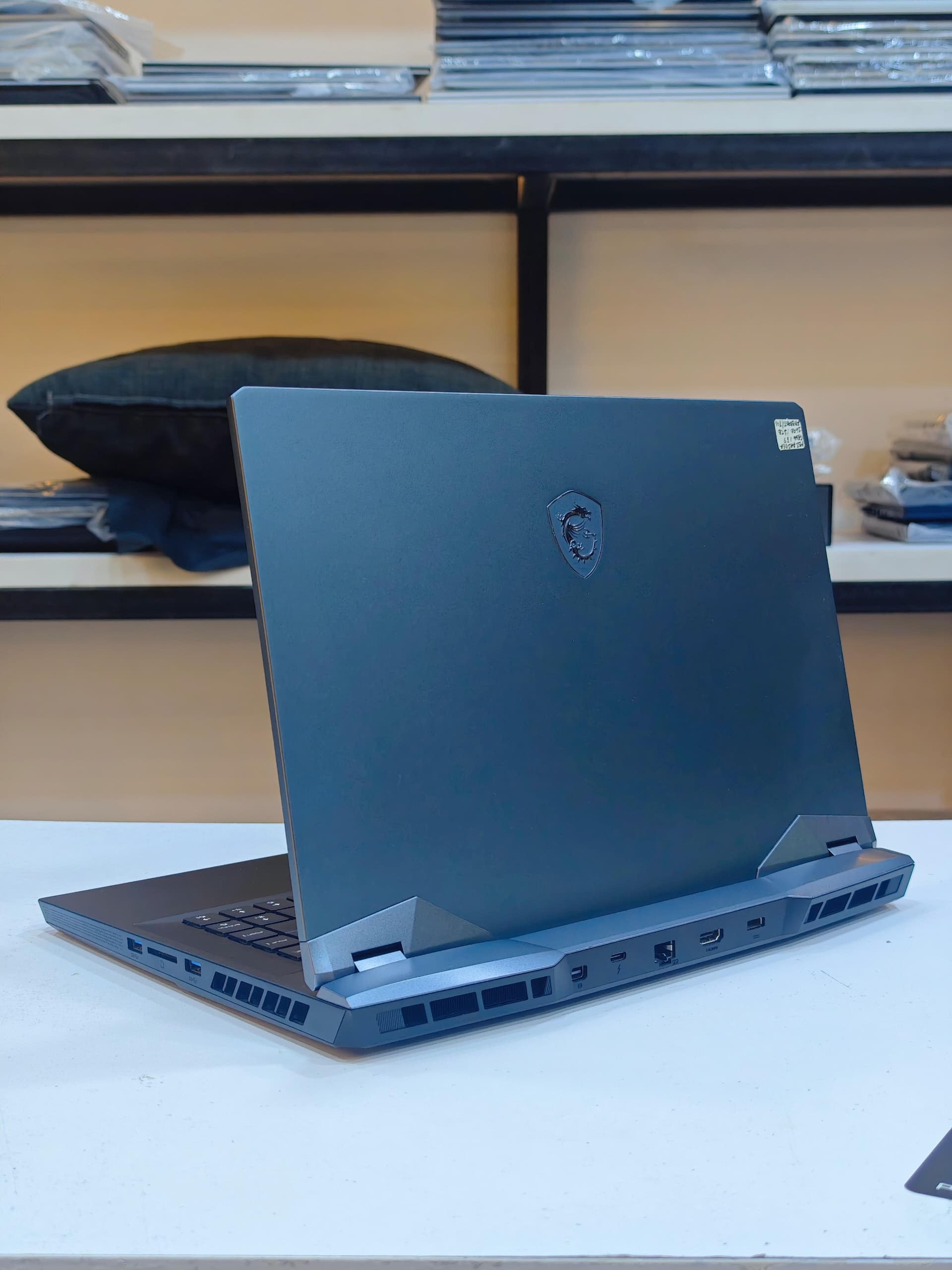Fresh Like New MSI GE66 Raider 12UGS view 7