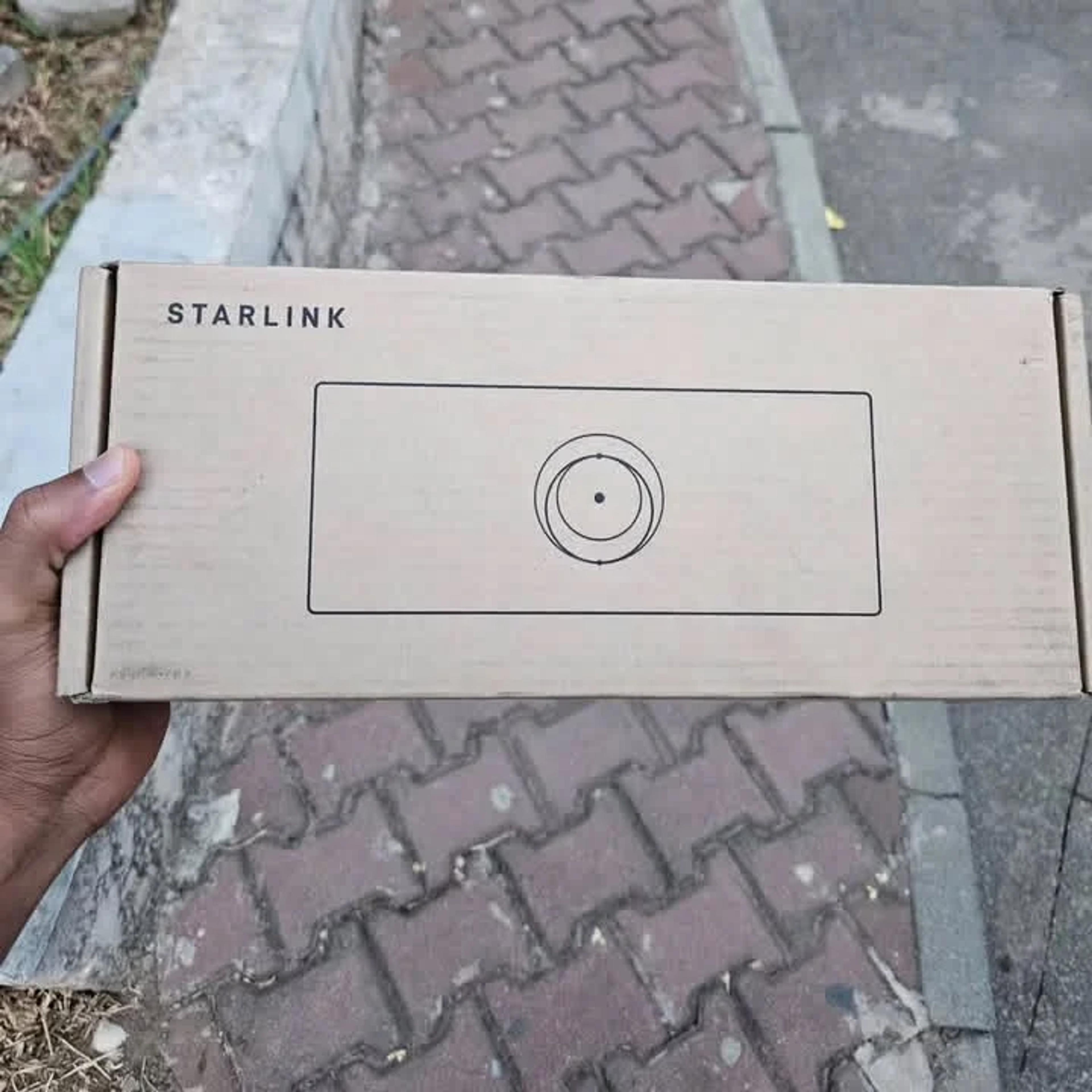 Starlink Gen 3 Mesh Router (for V3/V4 dishes) - view 2