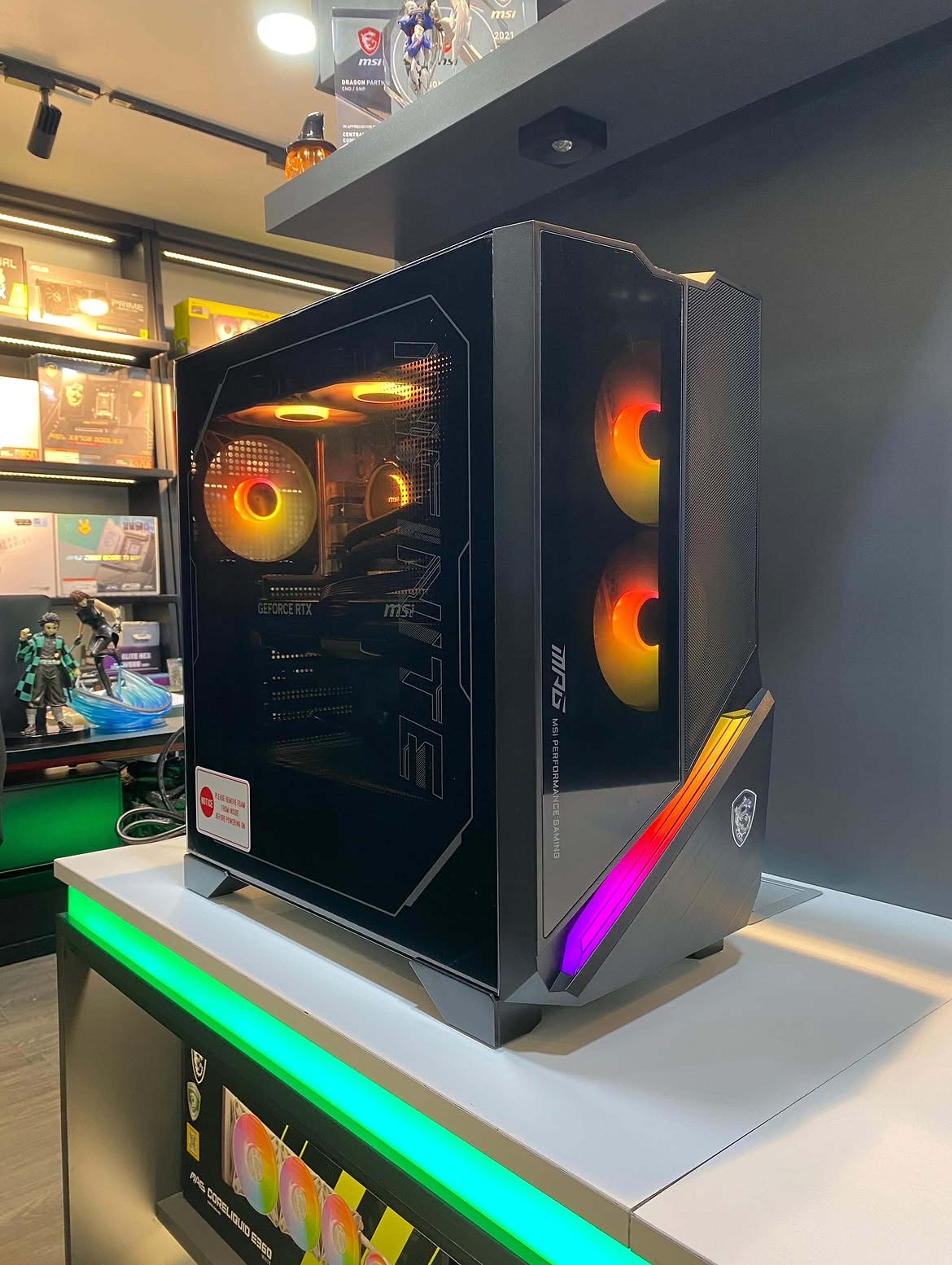 MSI MPG Infinite X3 AI (Ultra 9 285K, 32GB / 2TB, RTX 5080) - view 2