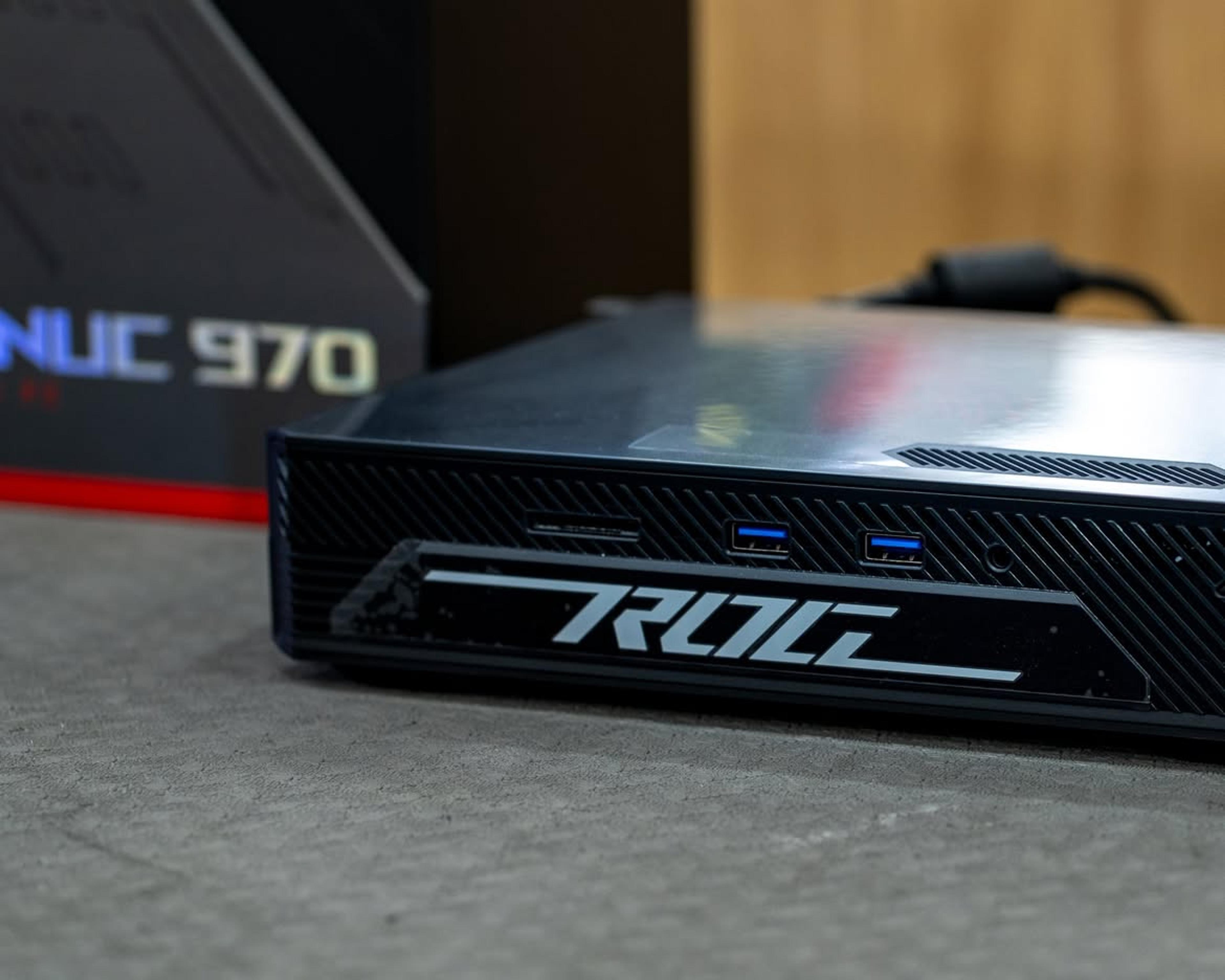 ASUS ROG NUC 970 - view 4