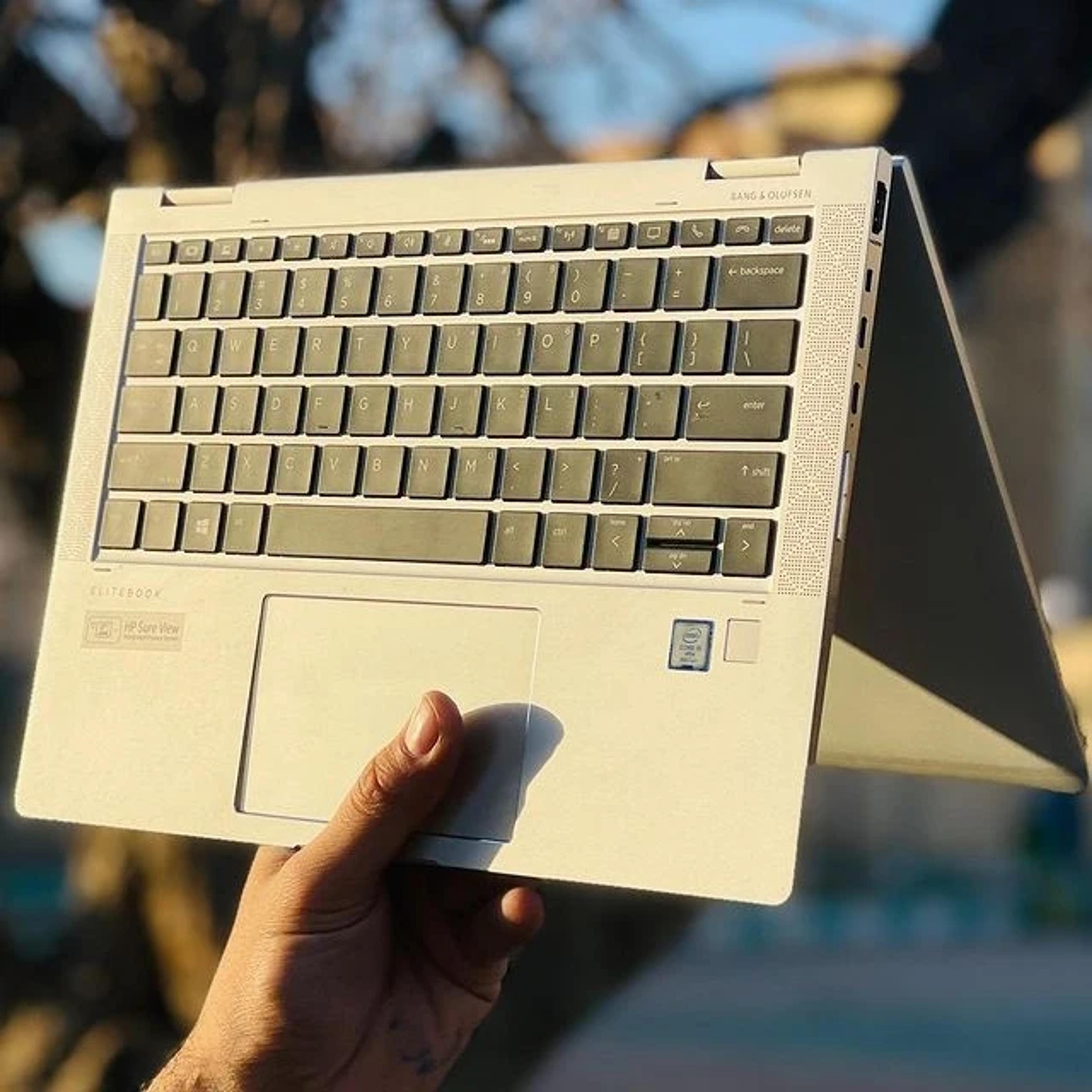 HP EliteBook 1030 G6 x360 - view 2