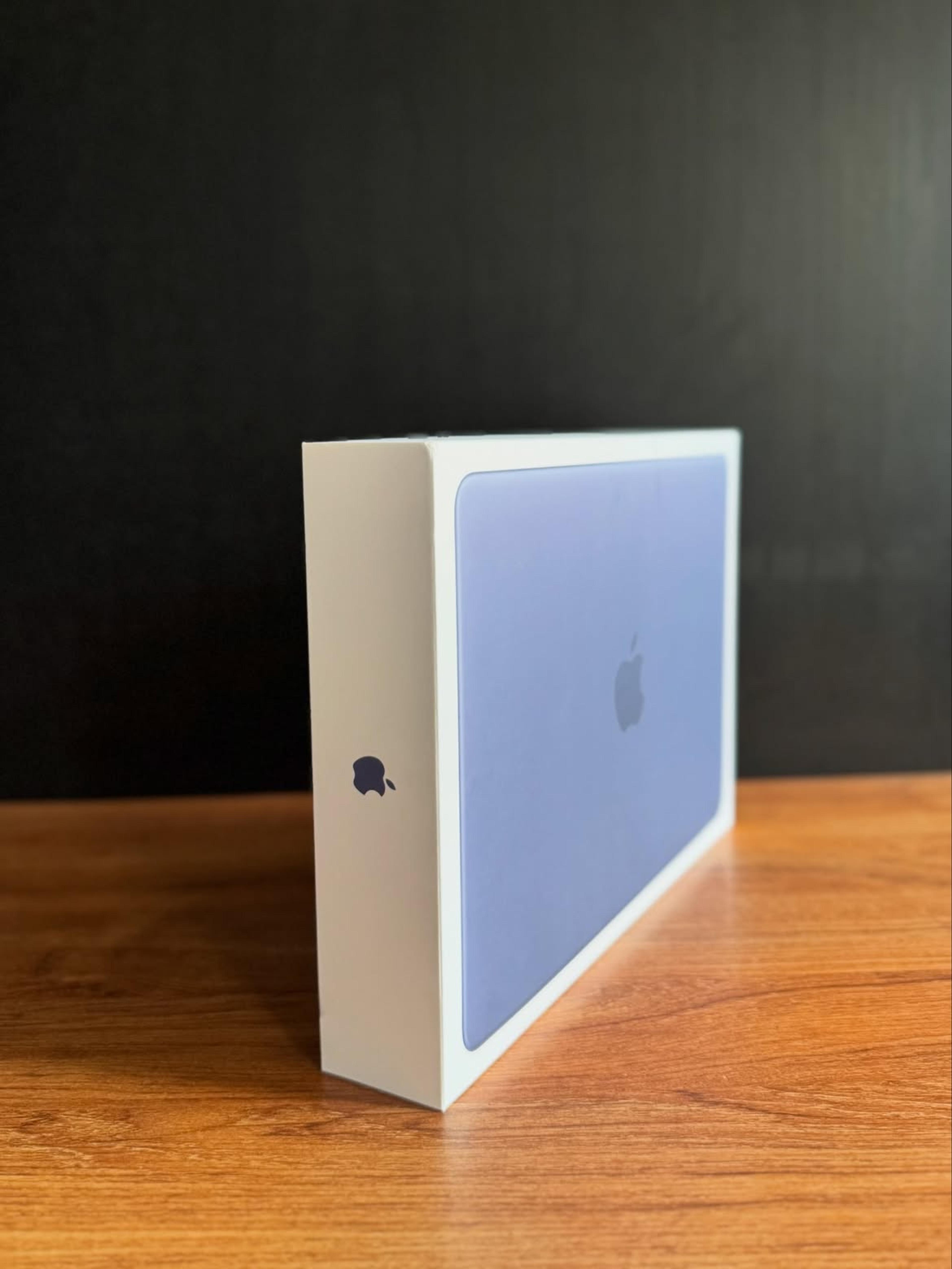 MacBook Neo (2026) 13-inch  8/512GB - view 3