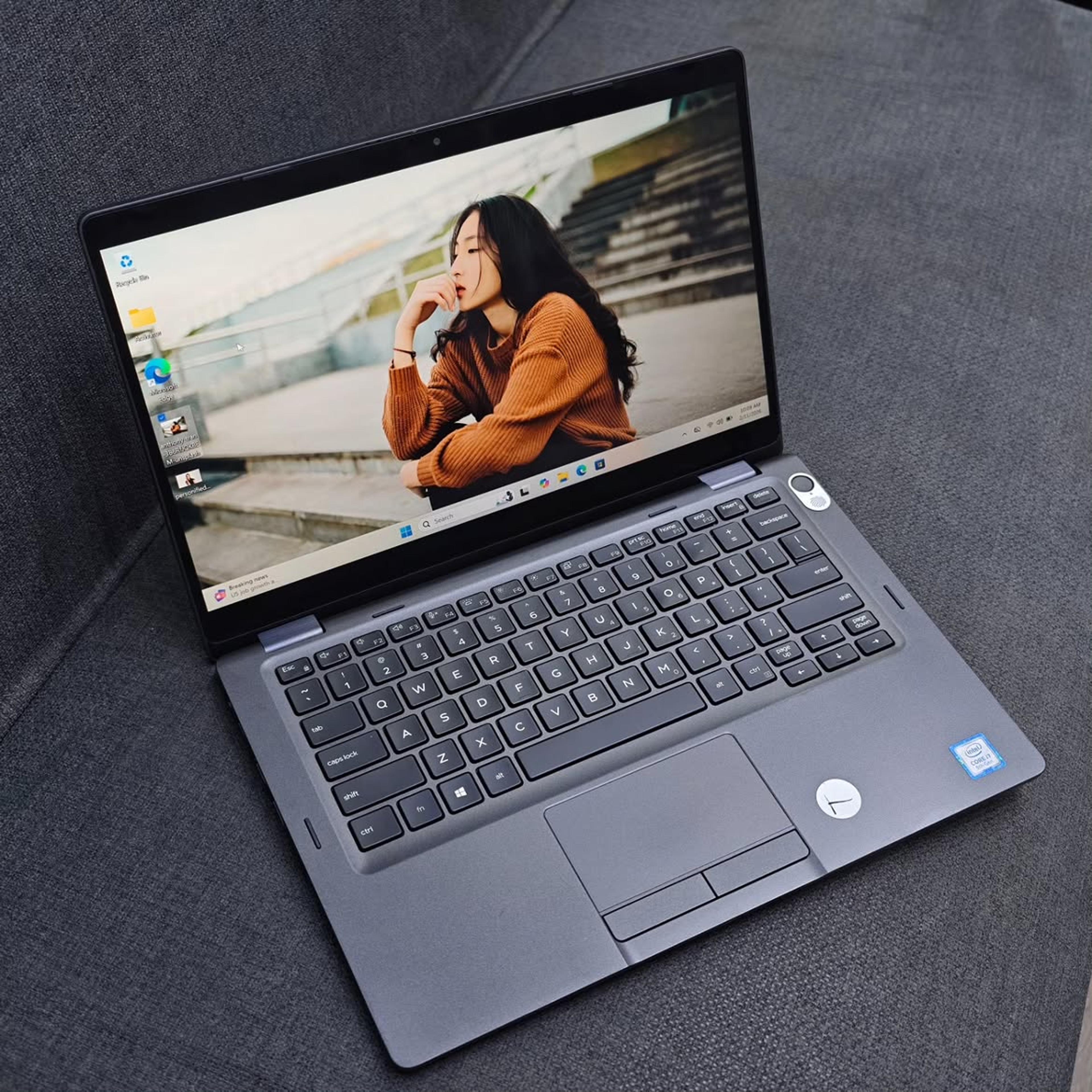 Dell Latitude 5300 2-in-1 (Core i5 / 8GB / 256GB) - view 3