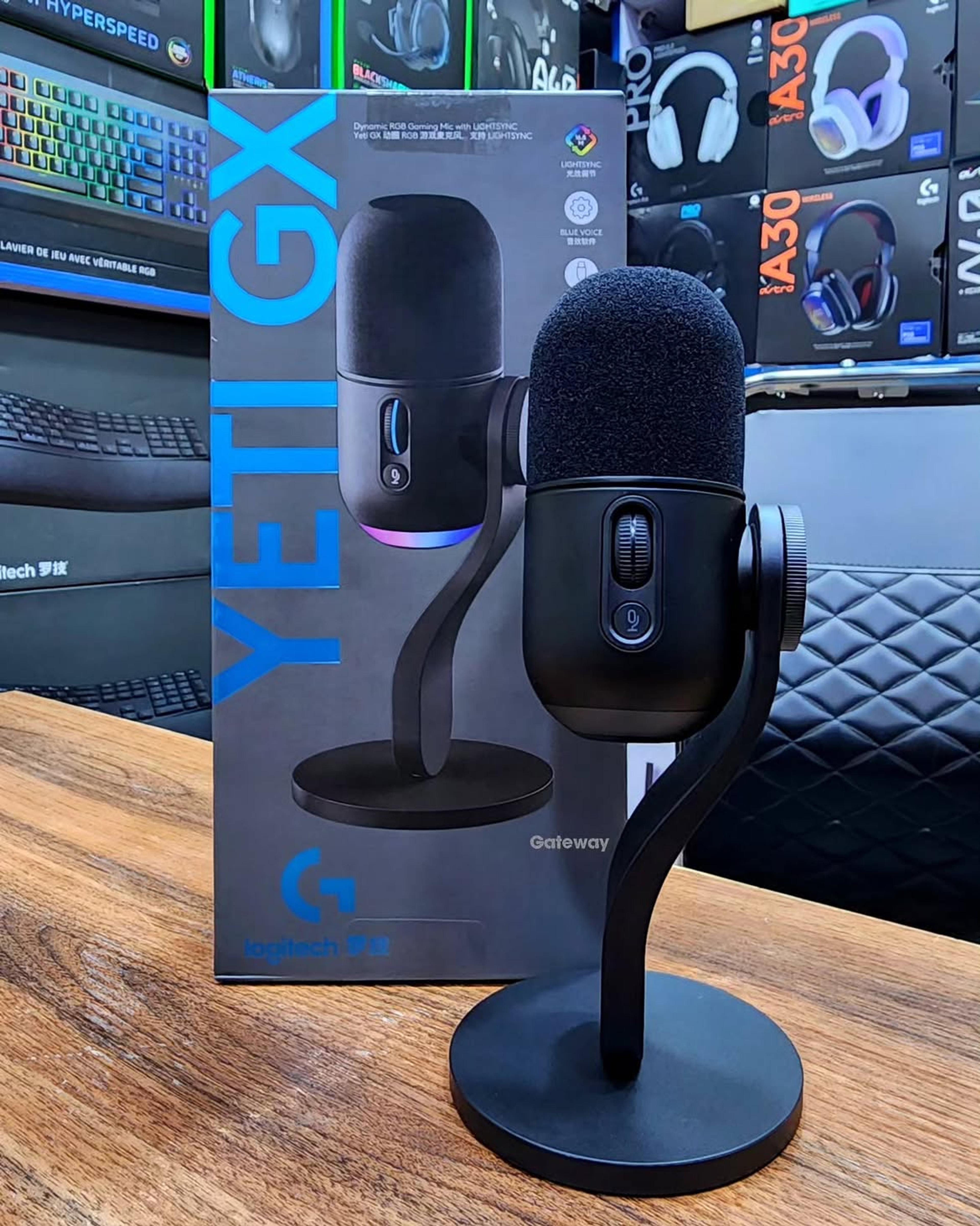  Logitech Yeti GX