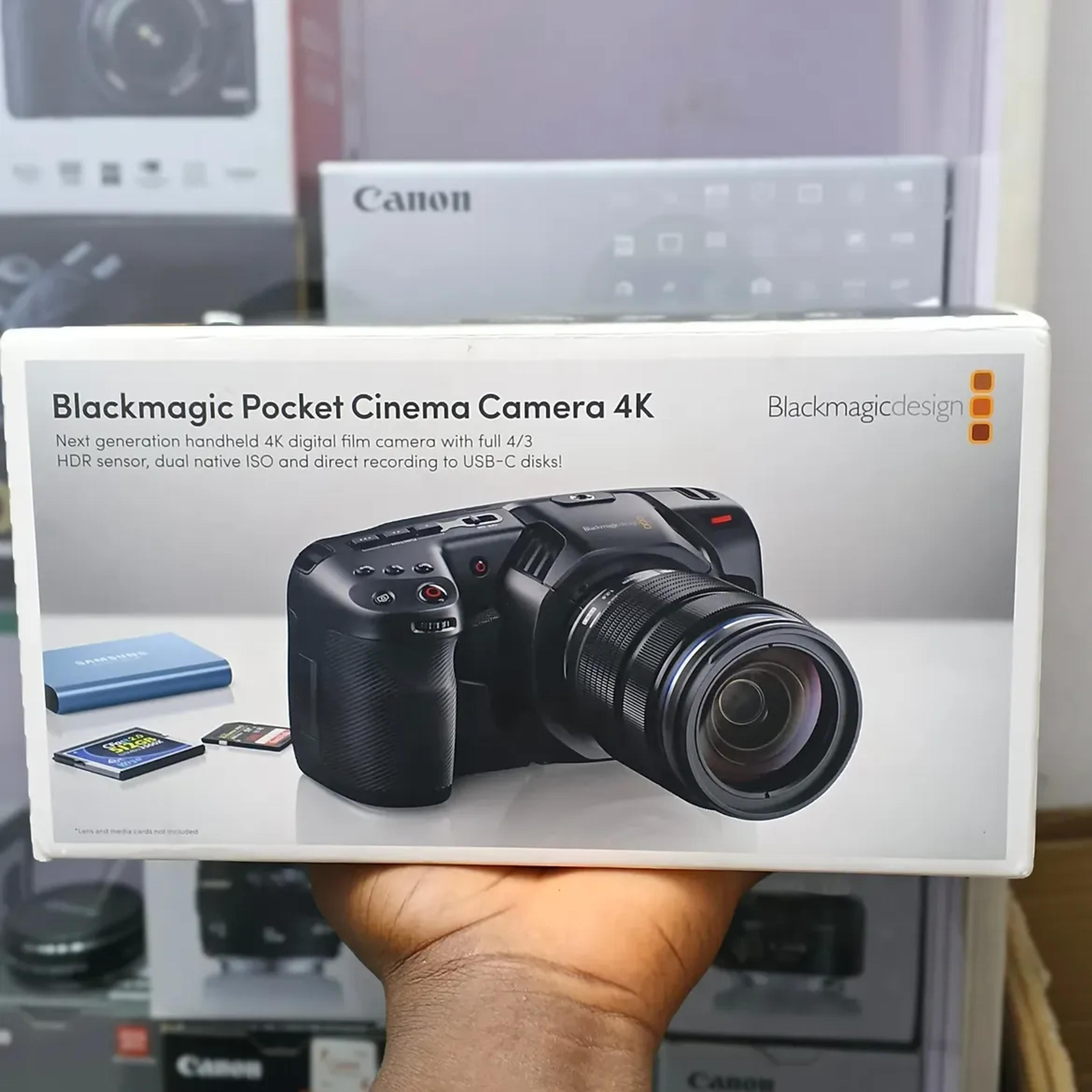 Blackmagic Pocket Cinema Camera 4K (BMPCC 4K) - view 2