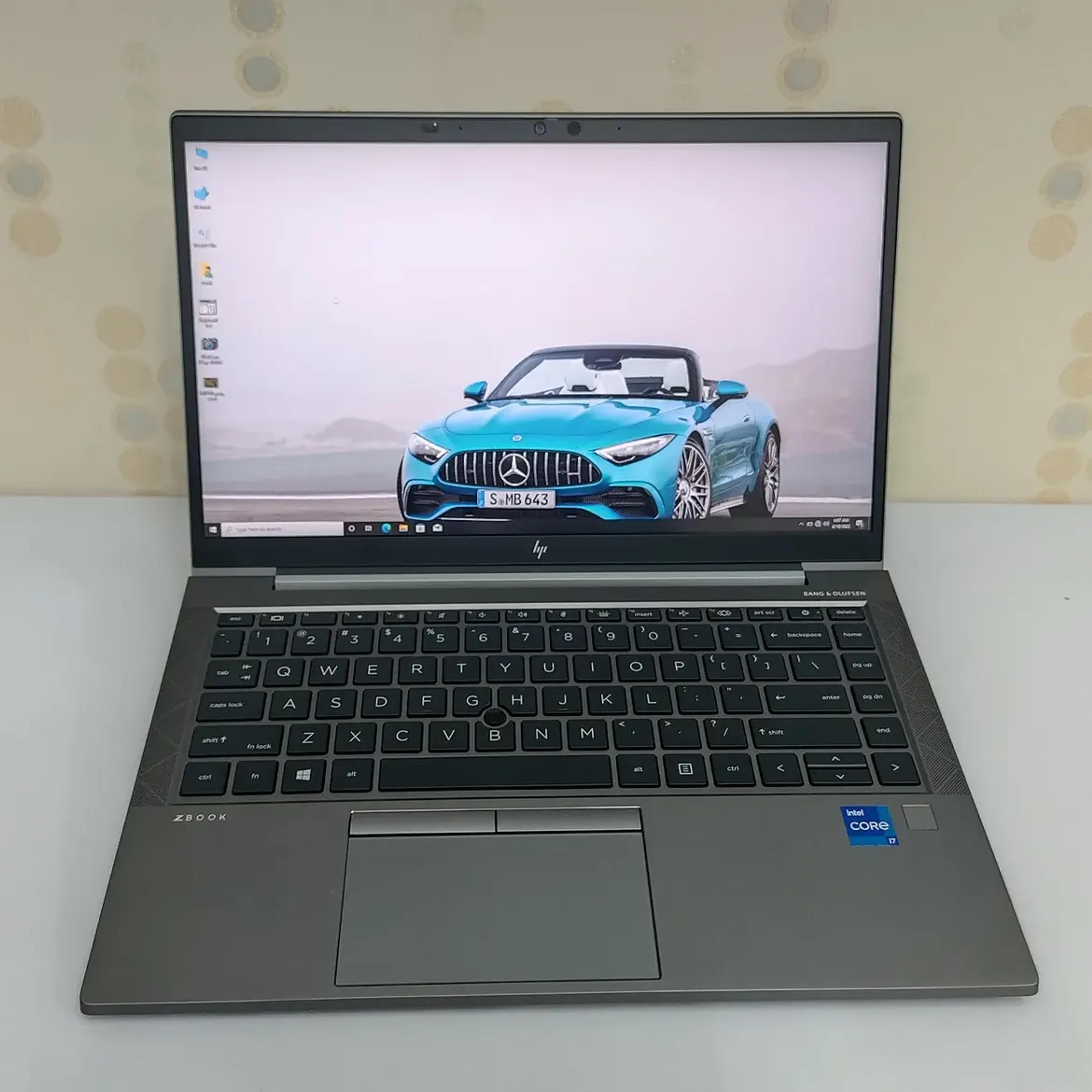 HP ZBook Firefly 14 G8 (NVIDIA Quadro T500) - view 3