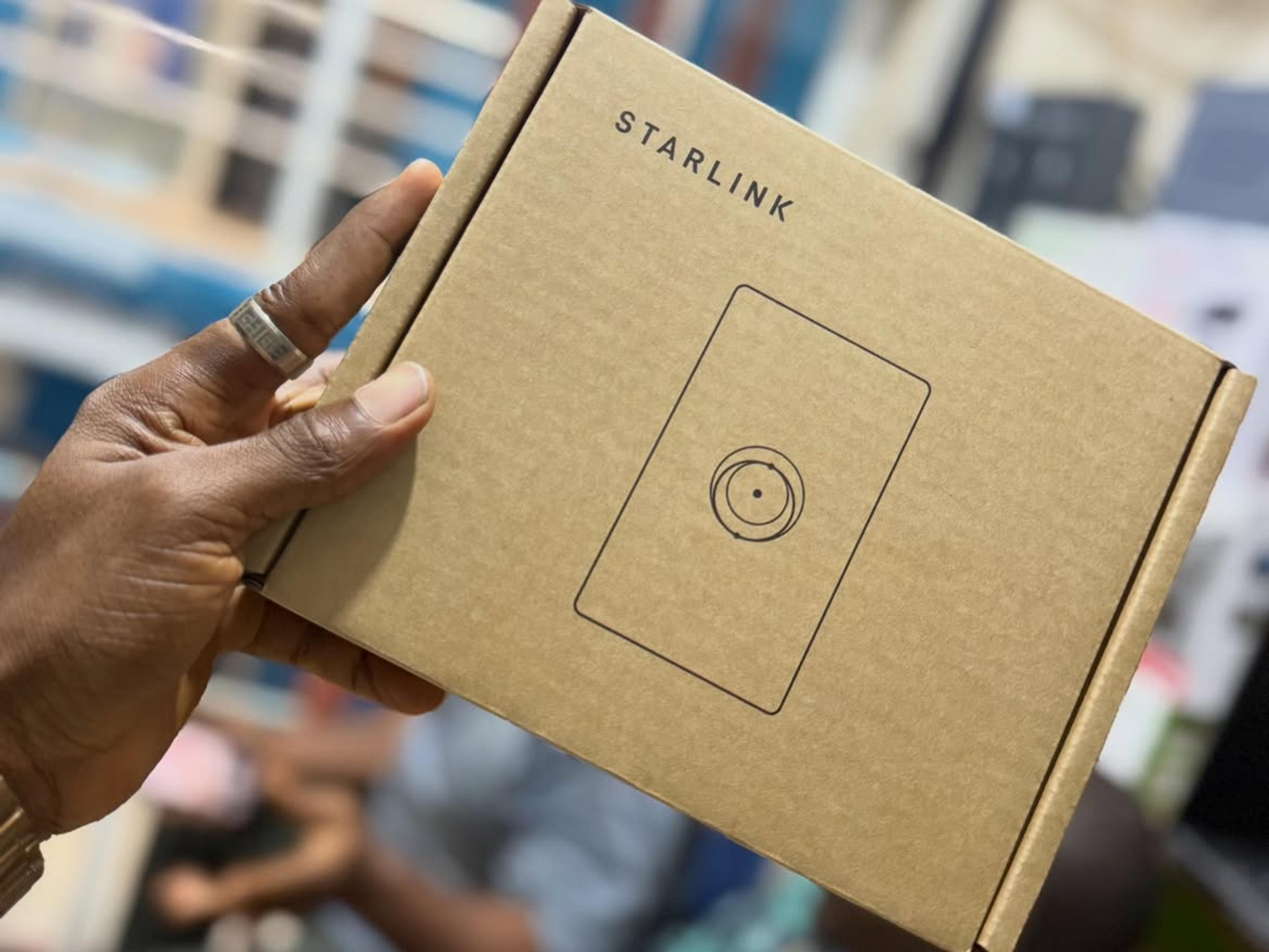 STARLINK MINI MESH ROUTER - view 3