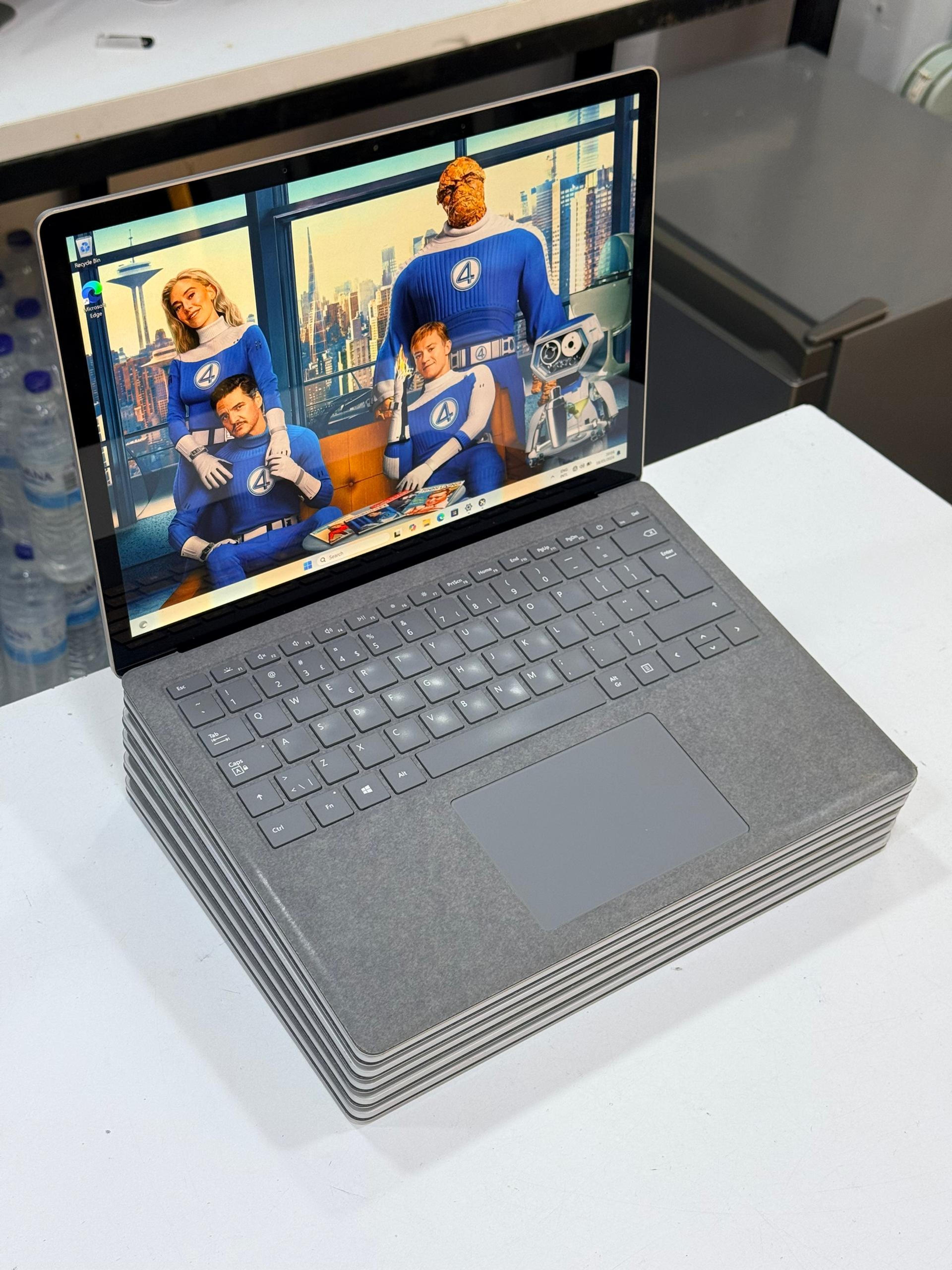 Fresh UK Used Microsoft Surface Laptop 3 13inches - view 3