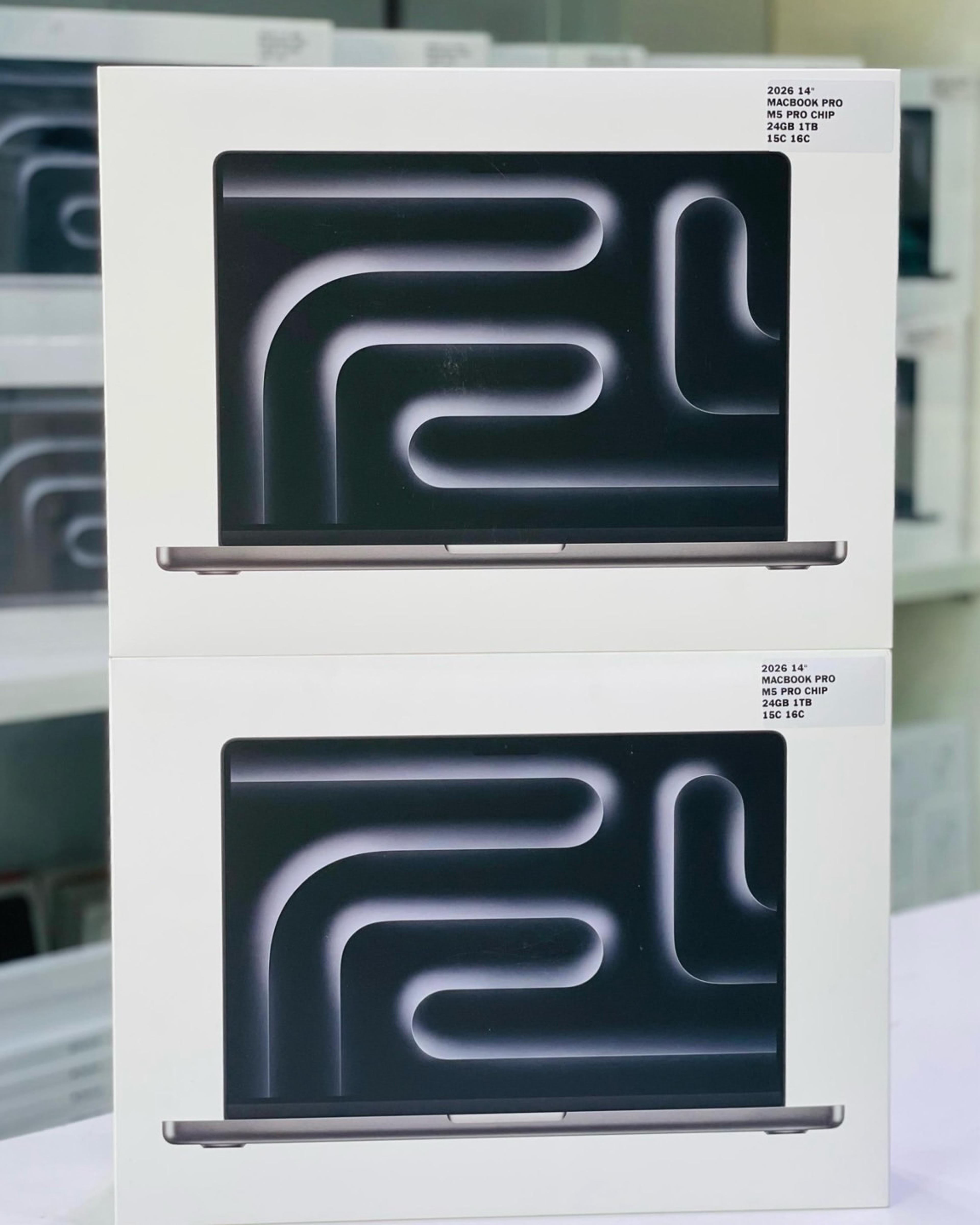 MacBook Pro 2026 14-Inch M5 Pro Chip