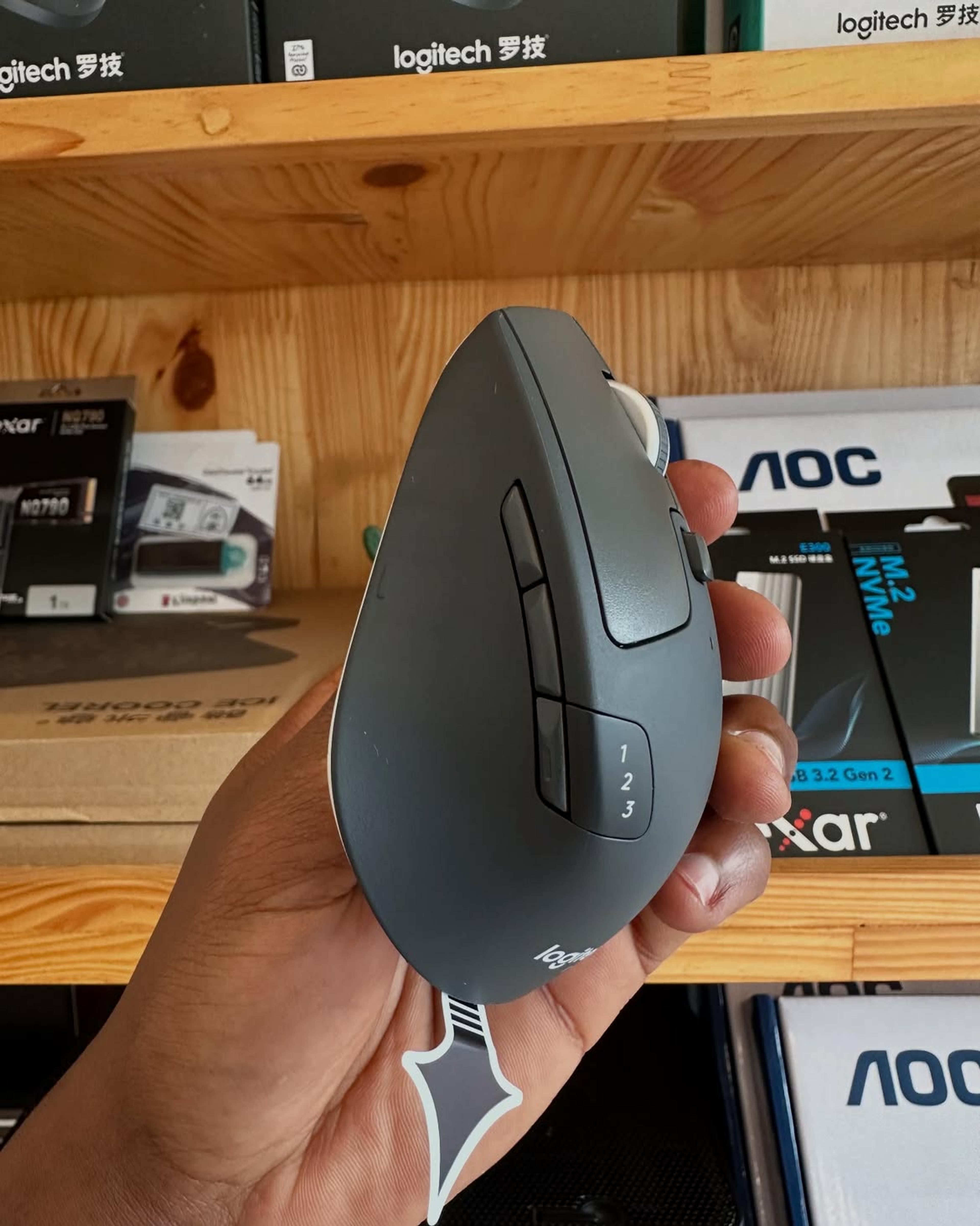 Logitech M720 Triathlon - view 4
