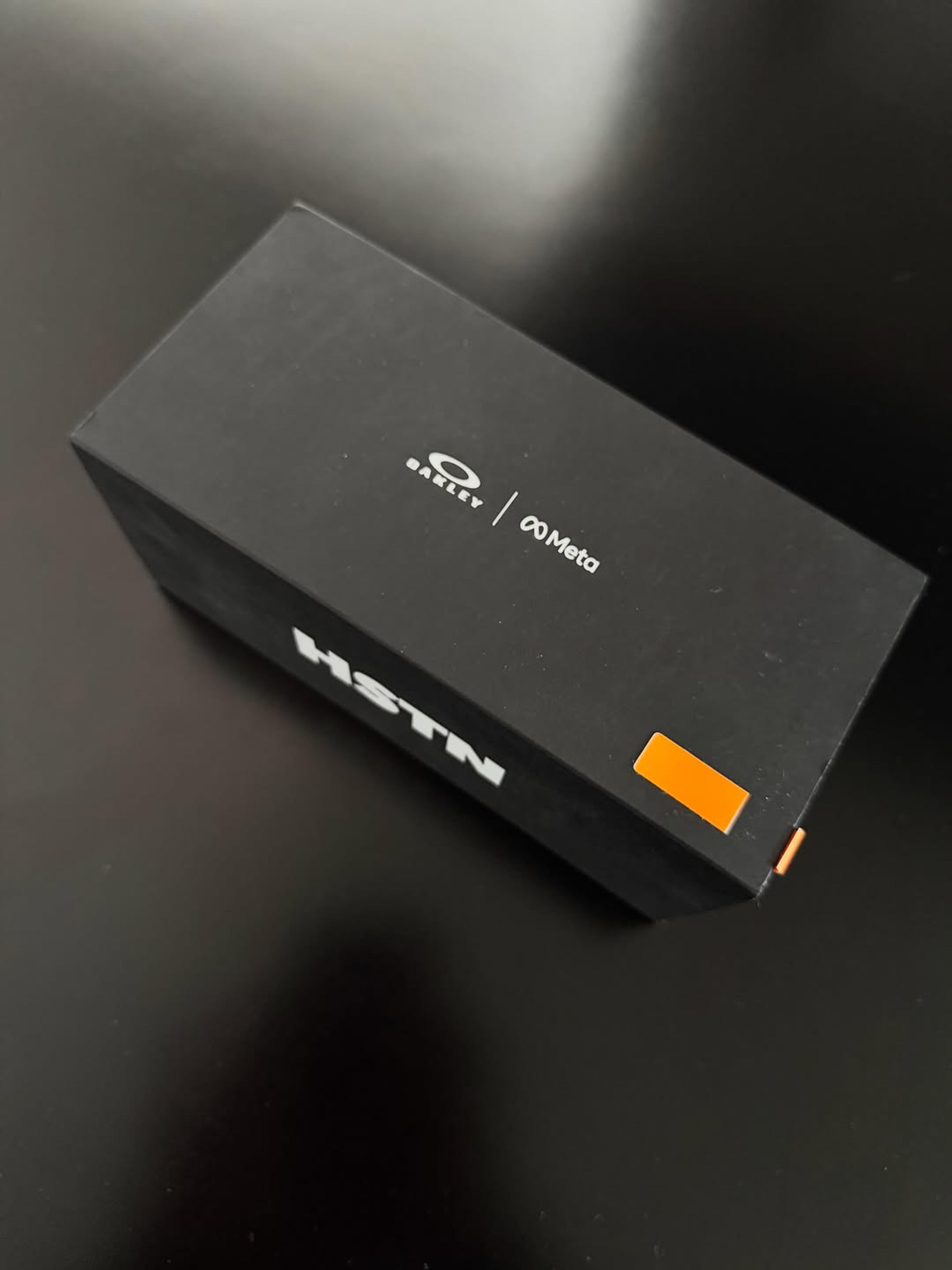 Oakley Meta HSTN 