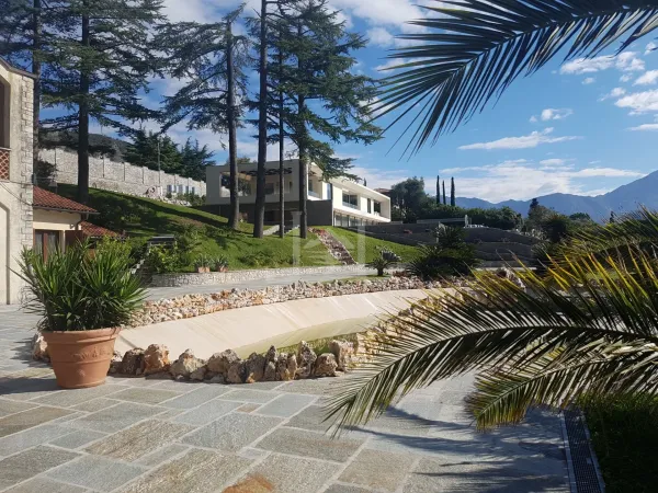 Il lusso di una tenuta privata sul Lago di Como - Immagine 2