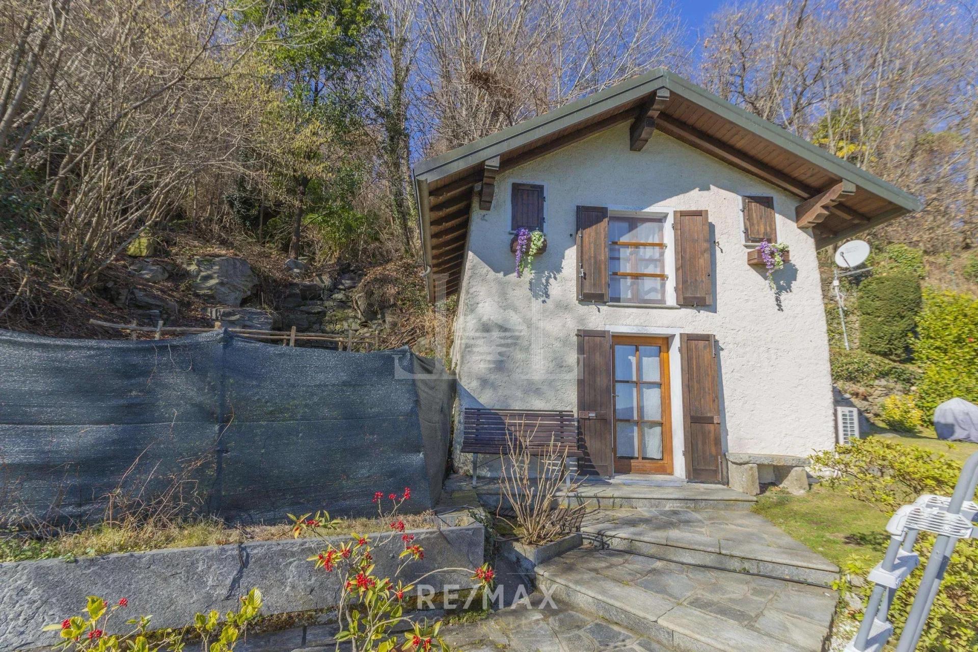 GUEST HOUSE