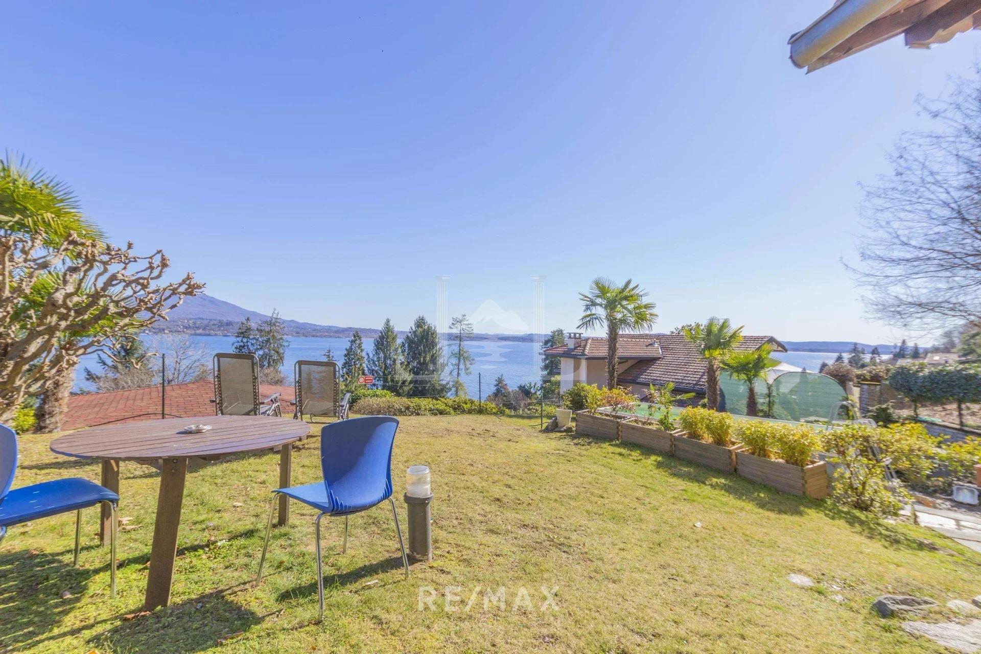 TOP GARDEN AND VIEW