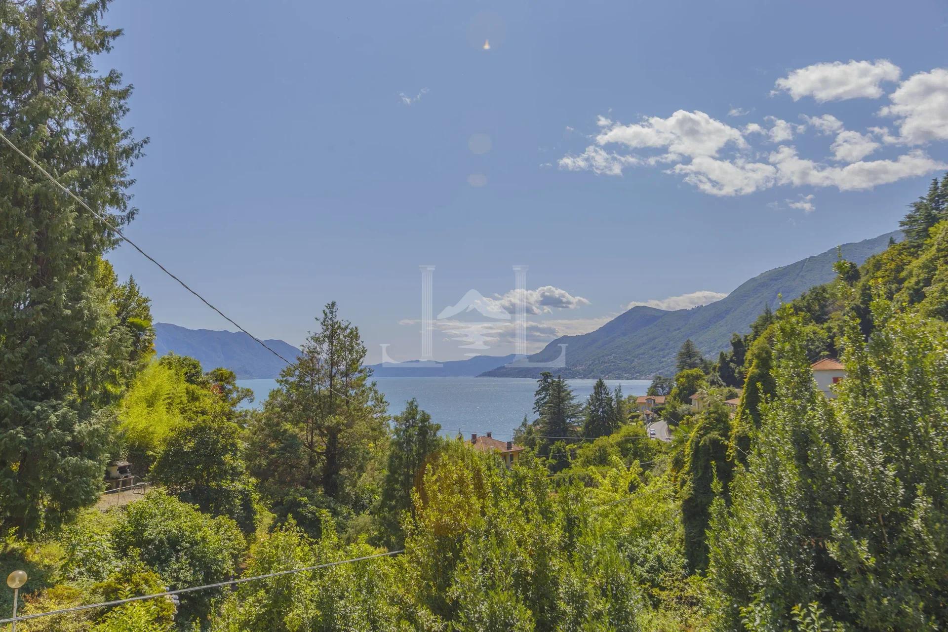 Charming house with private garden in Cannobio, Lago Maggiore