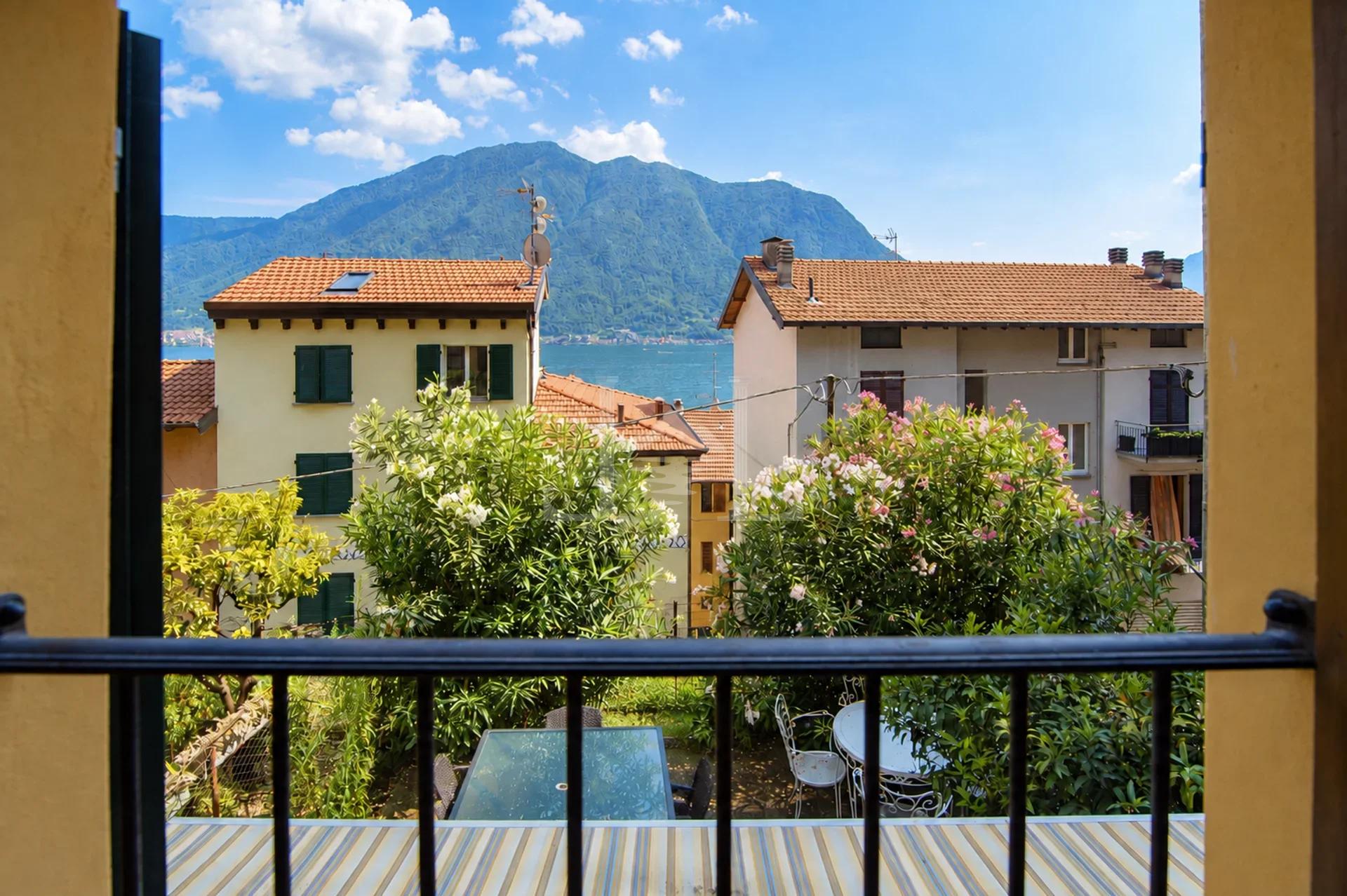7 Colonno Exterior 7
