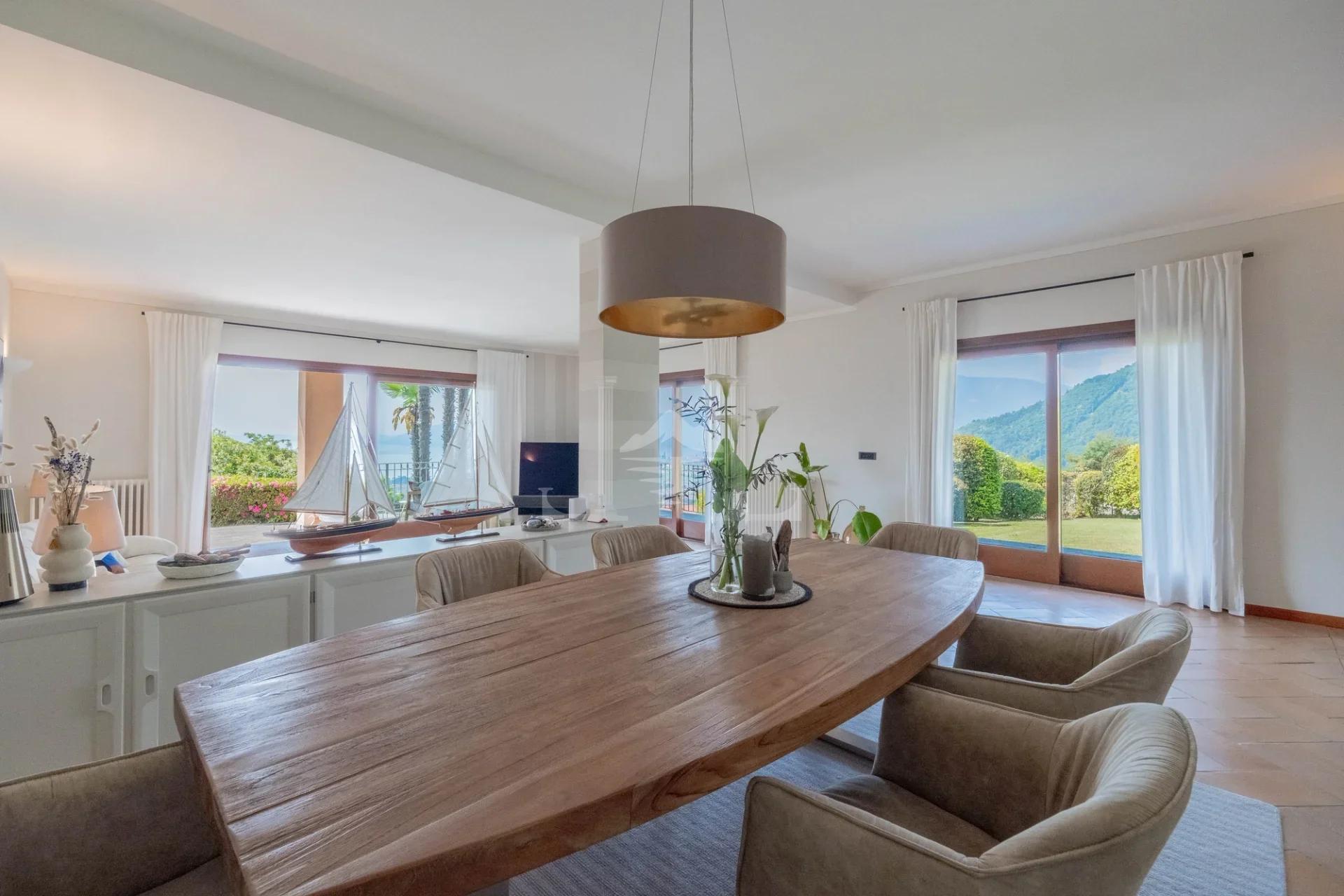 Dining room 1