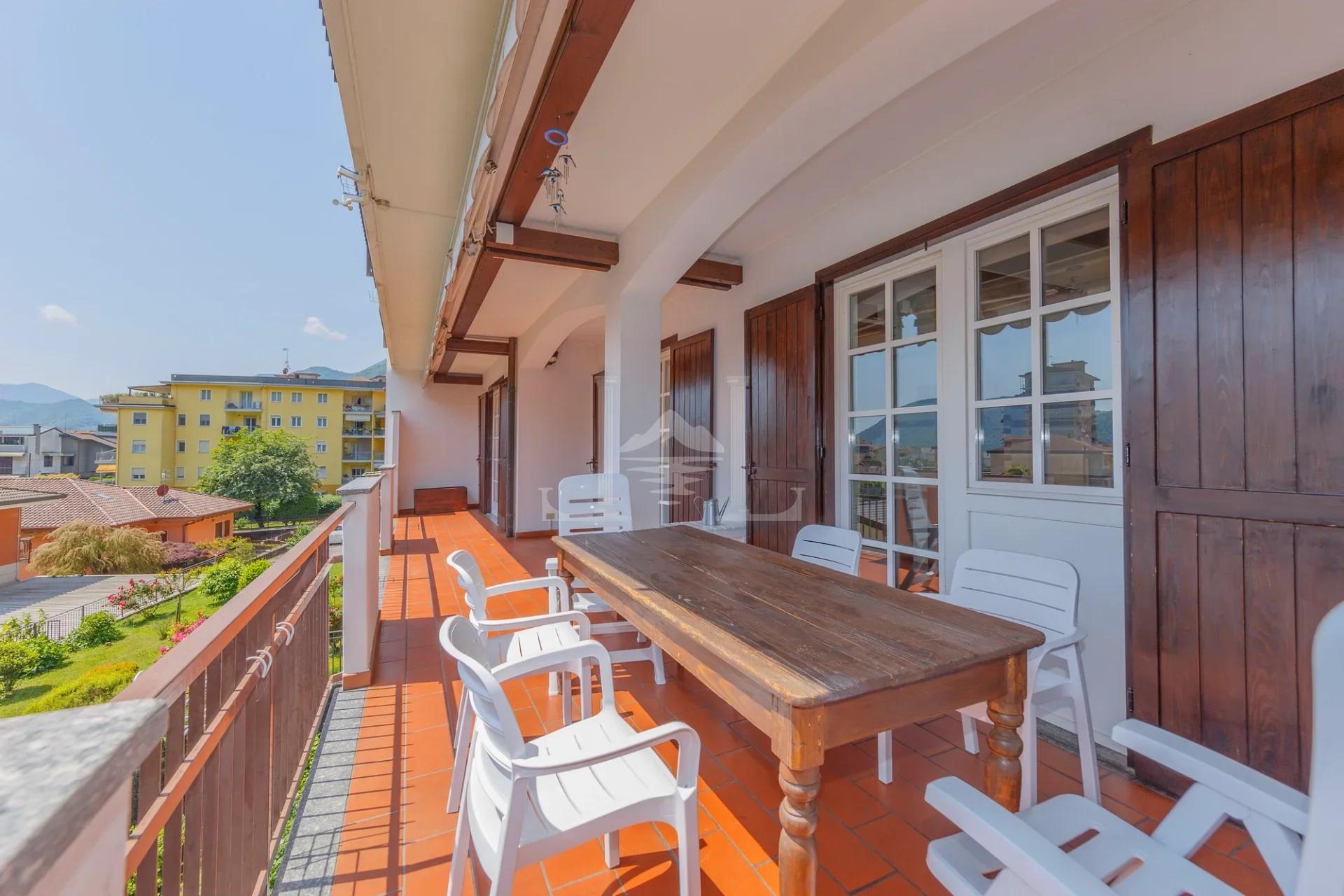 Incantevole Appartamento con Vista Lago vicino al lungolago, Lago d'Orta