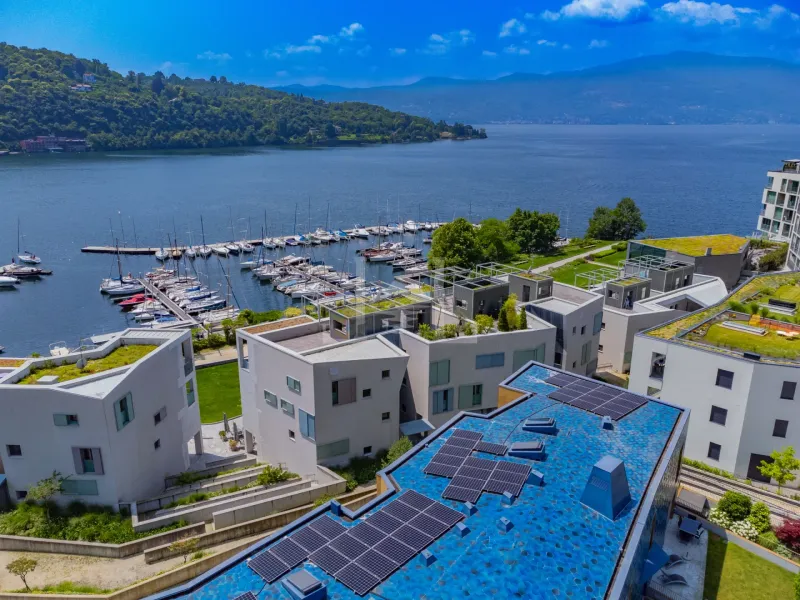 Moderno Appartamento Fronte Lago con Giardino Privato – Laveno, Lago Maggiore