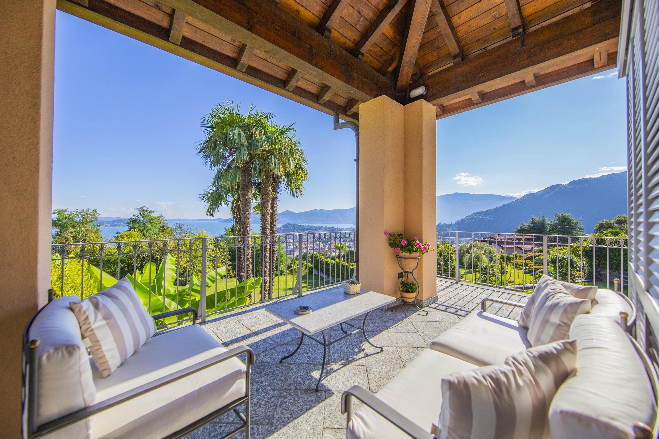 Villa con Stile, Lago Maggiore