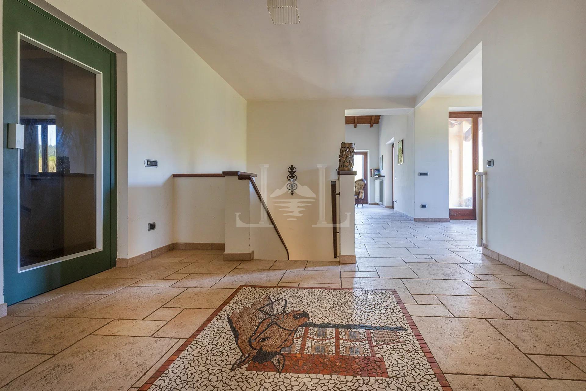 Equestrian villa hall and lift 14