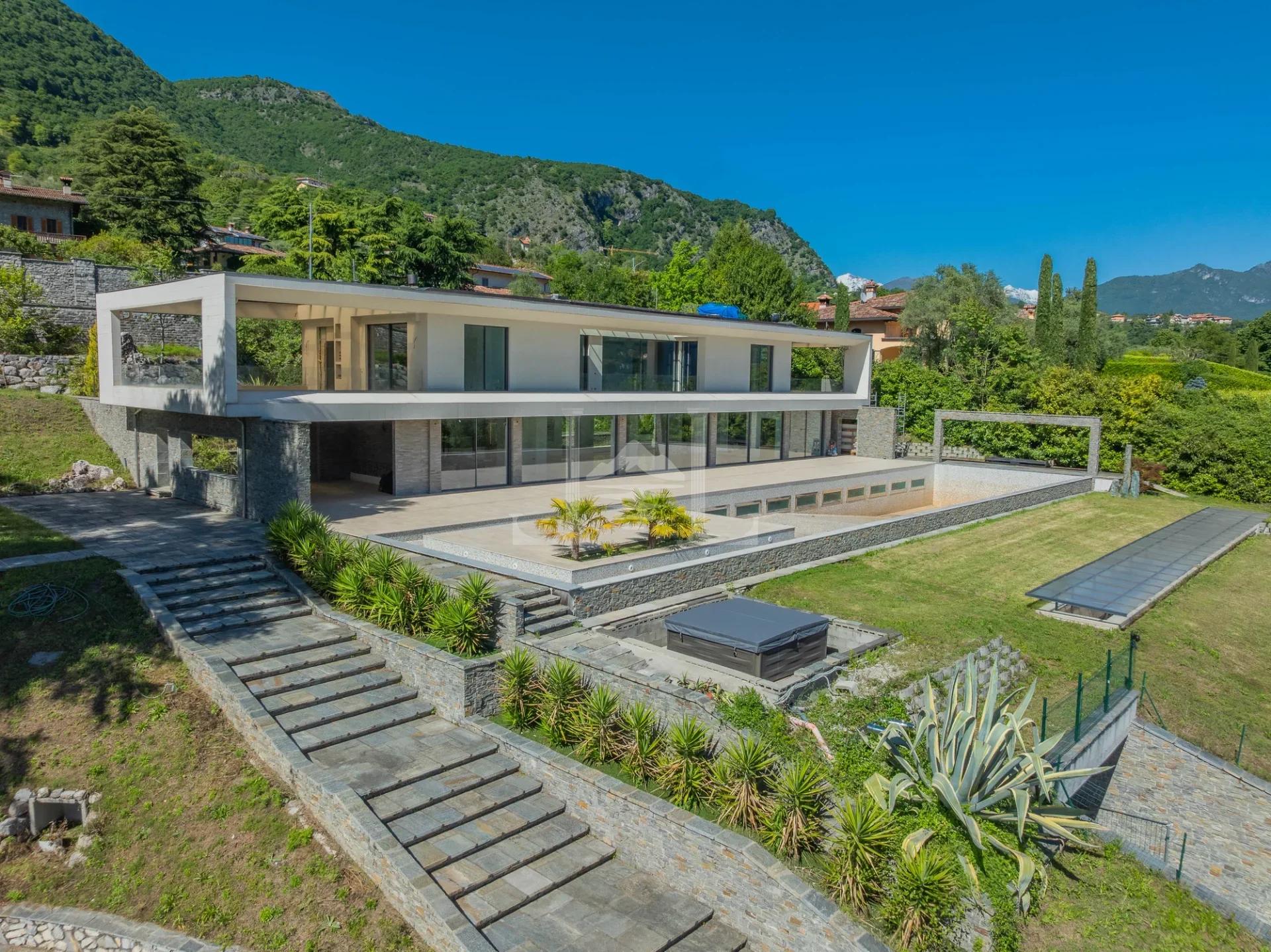 2 Tremezzina - Vue aérienne