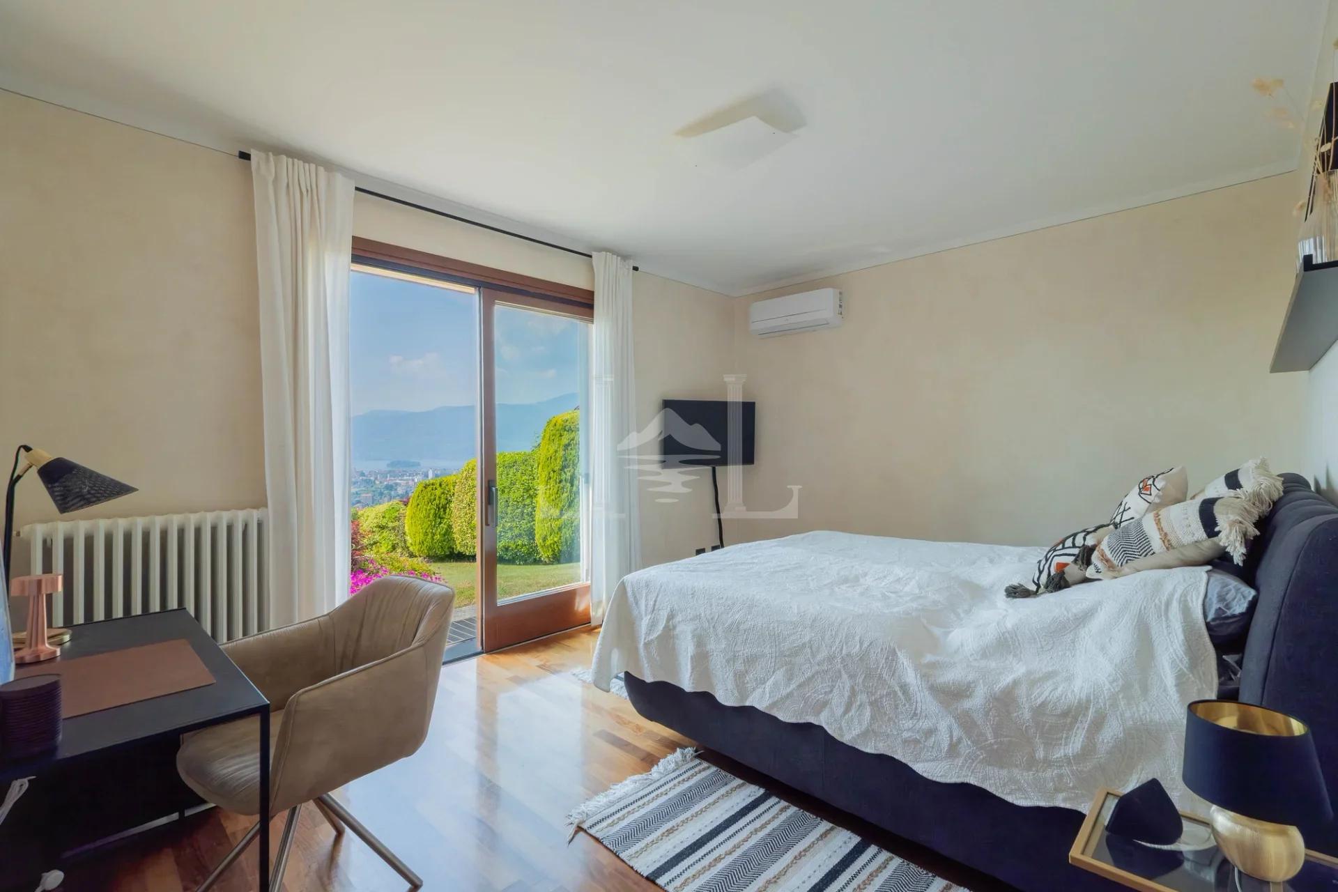 Master bedroom 1